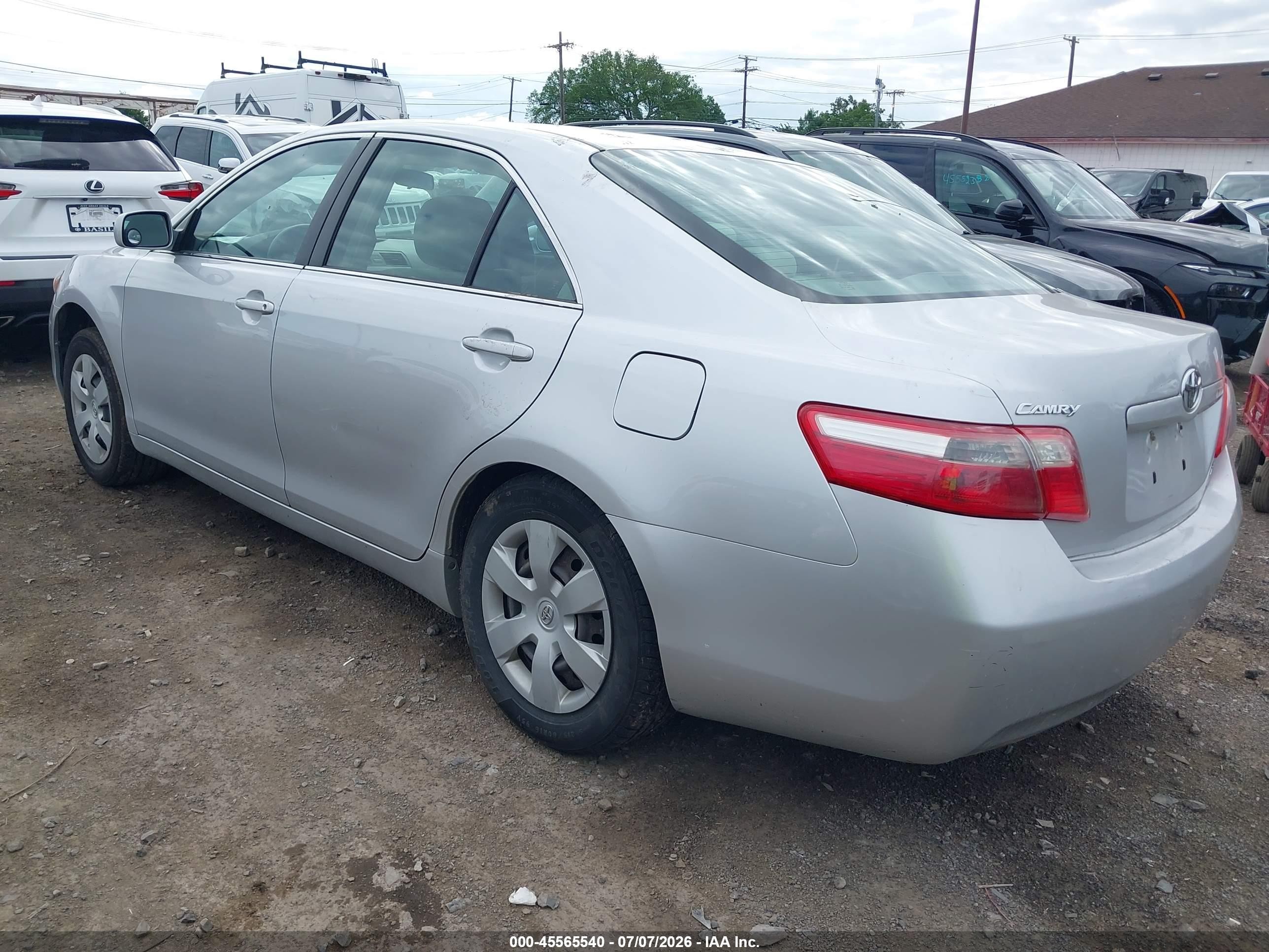 2008 Toyota Camry Le Silver vin: 4T1BE46KX8U210146