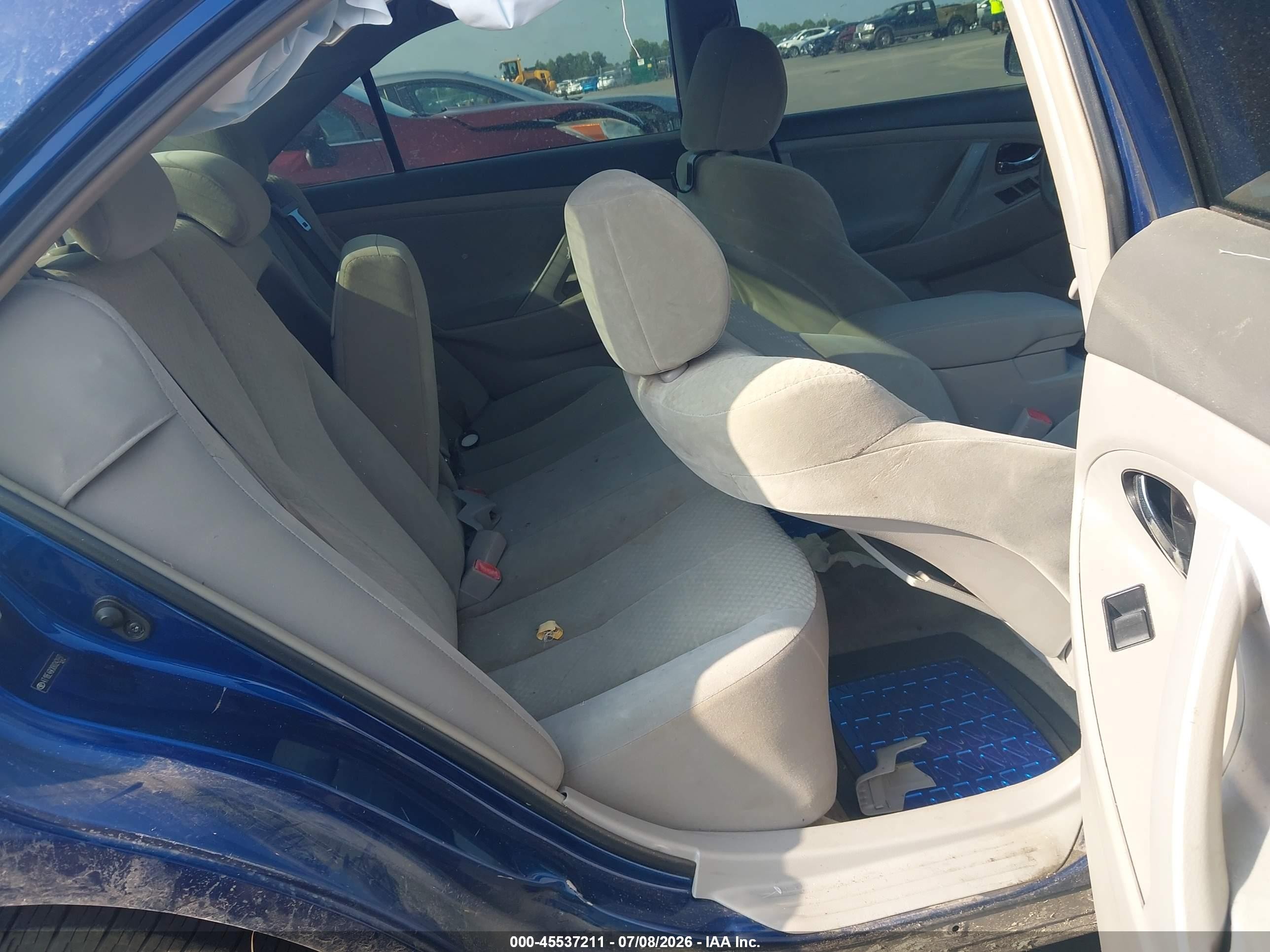2008 Toyota Camry   Blue vin: 4T1BE46KX8U242997