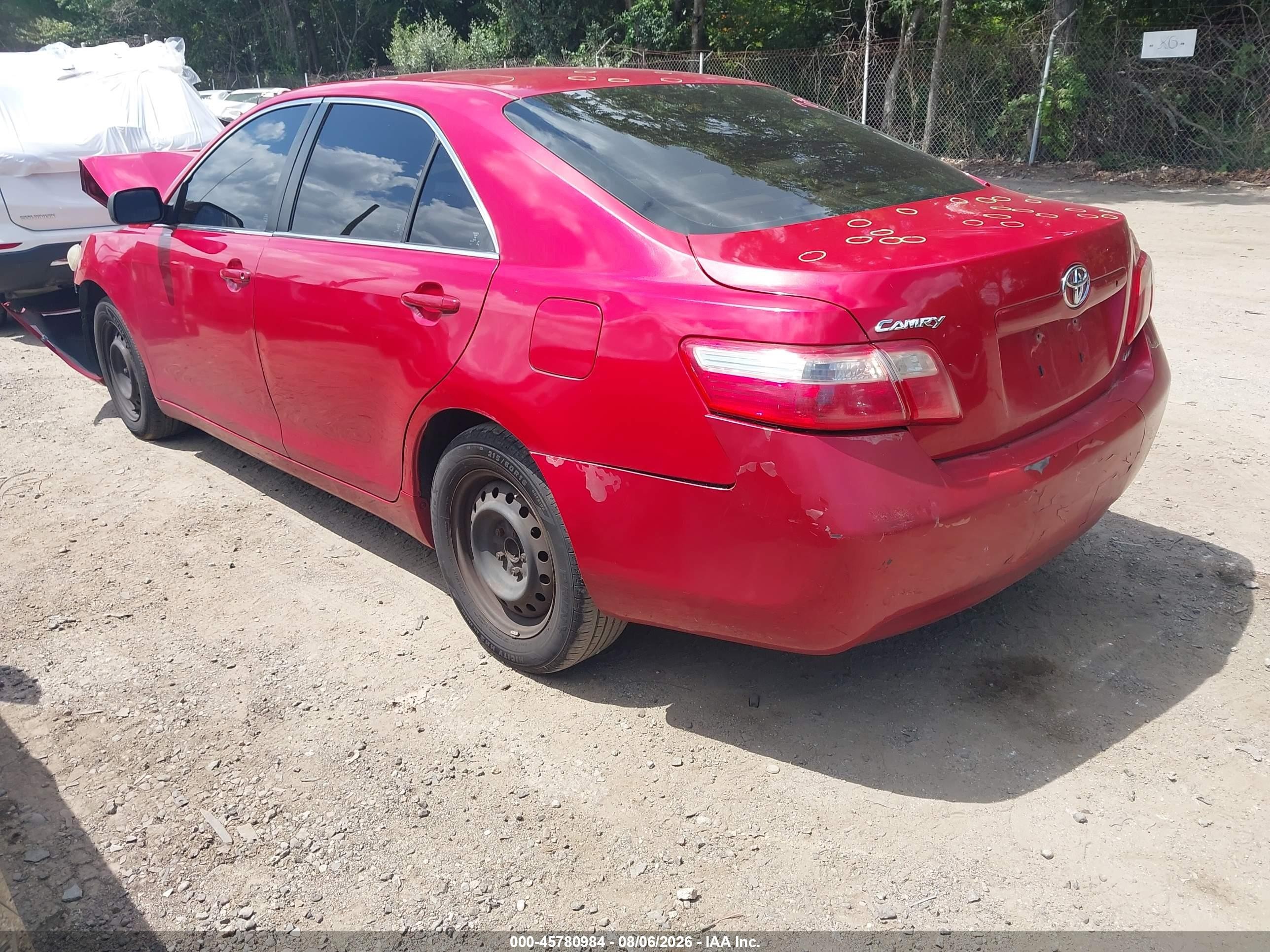 2008 Toyota Camry Le Red vin: 4T1BE46KX8U249044