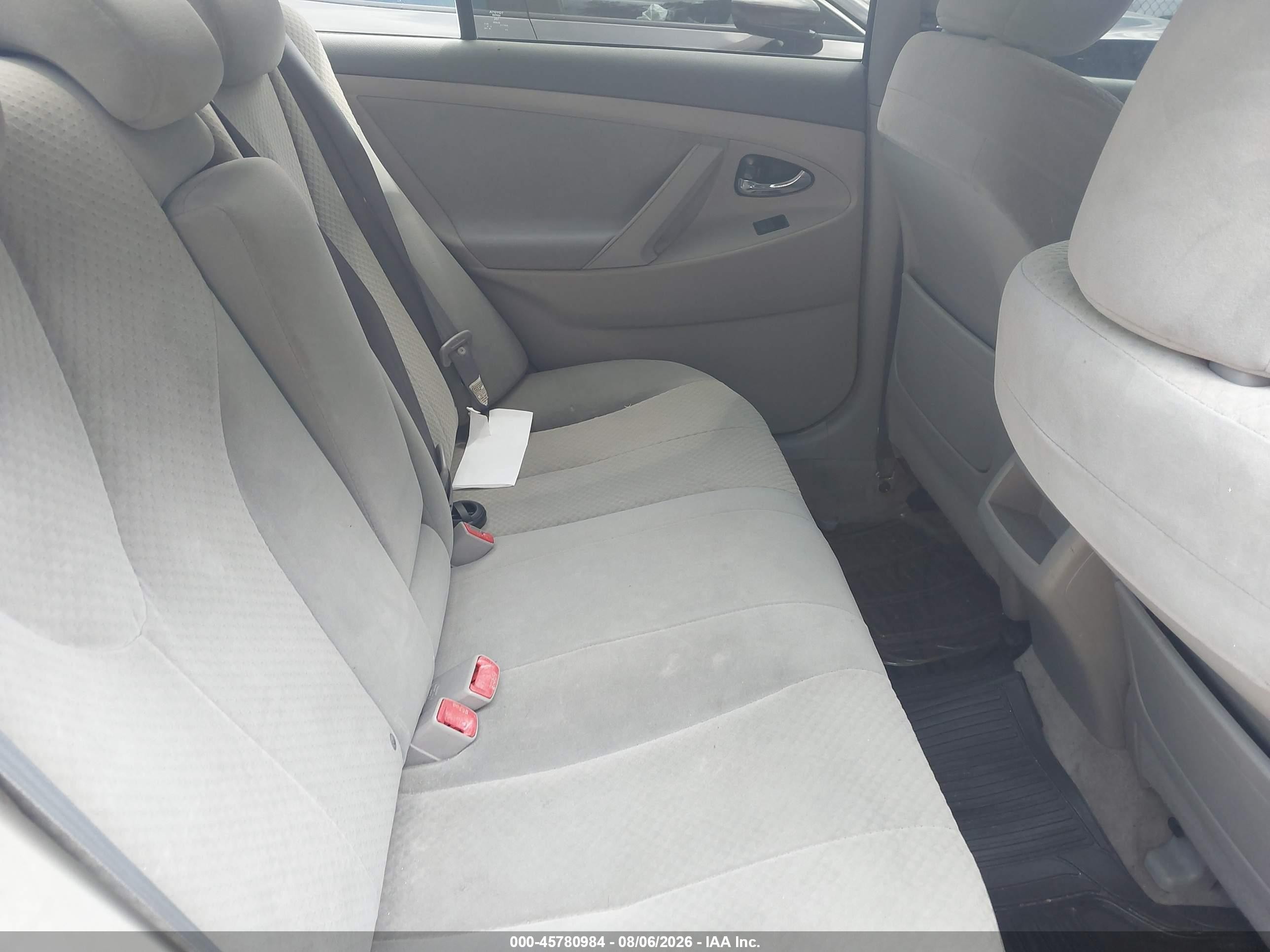 2008 Toyota Camry Le Red vin: 4T1BE46KX8U249044