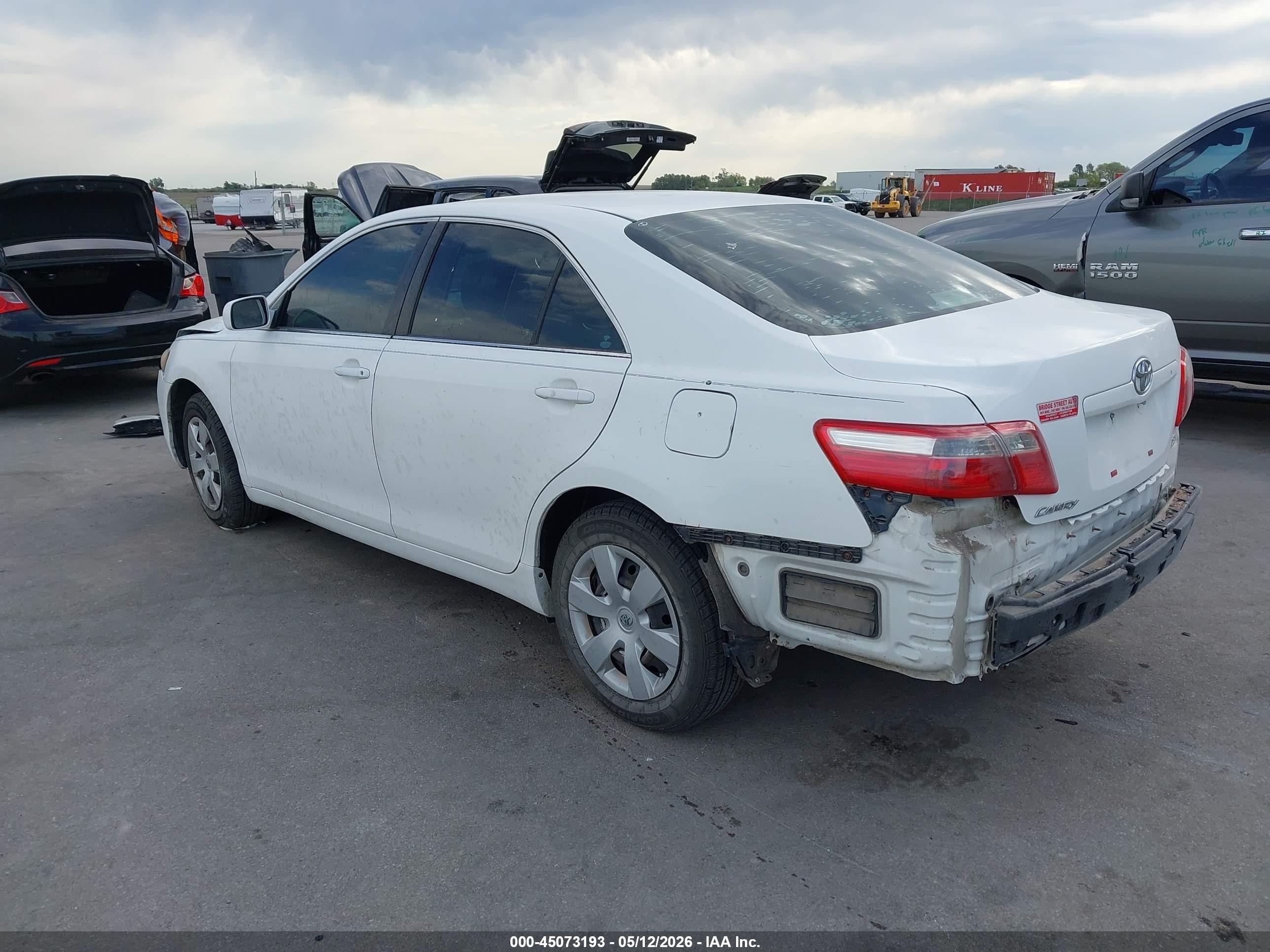 2008 Toyota Camry Le/se/xle White vin: 4T1BE46KX8U738396