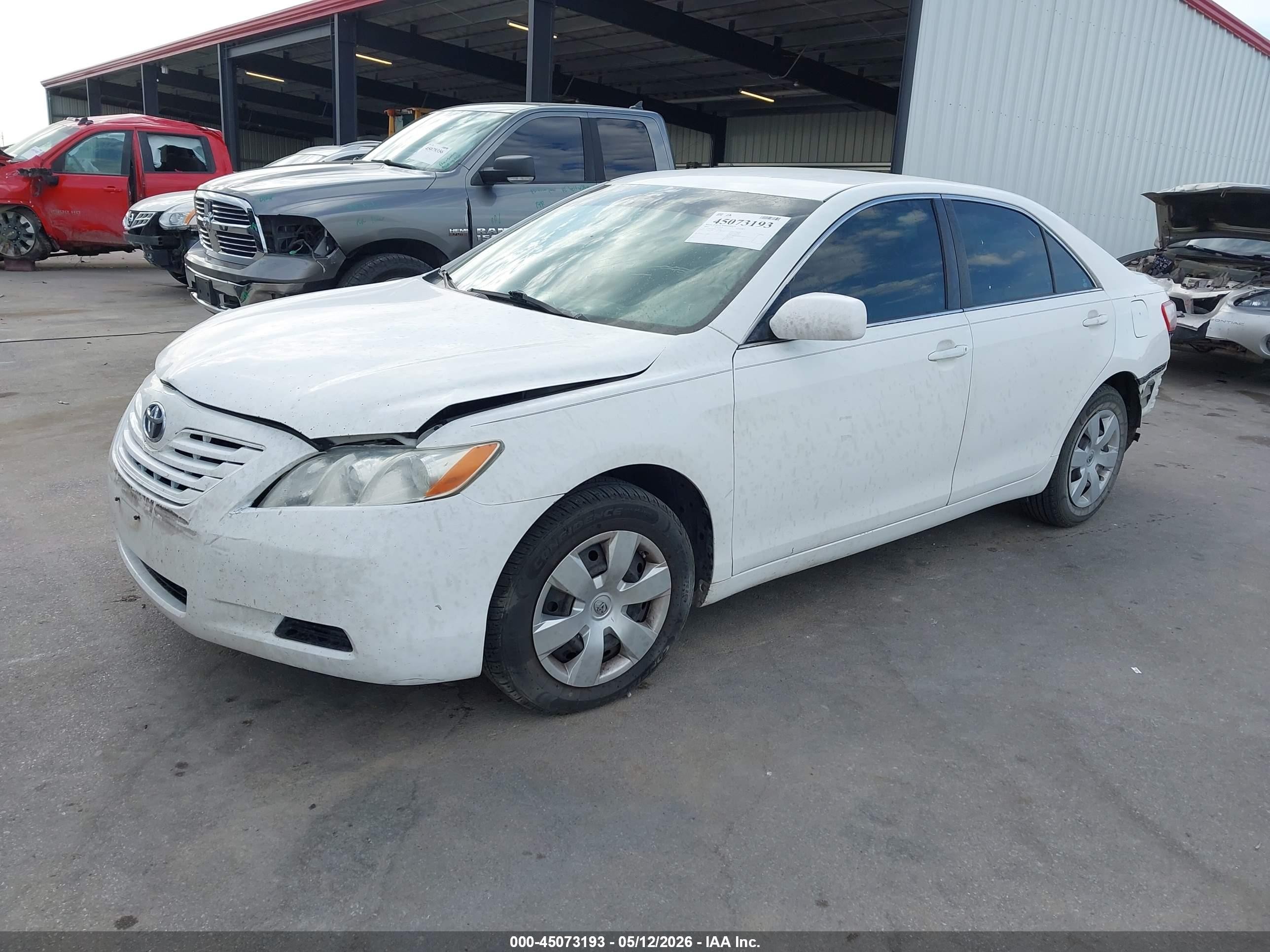 2008 Toyota Camry Le/se/xle White vin: 4T1BE46KX8U738396