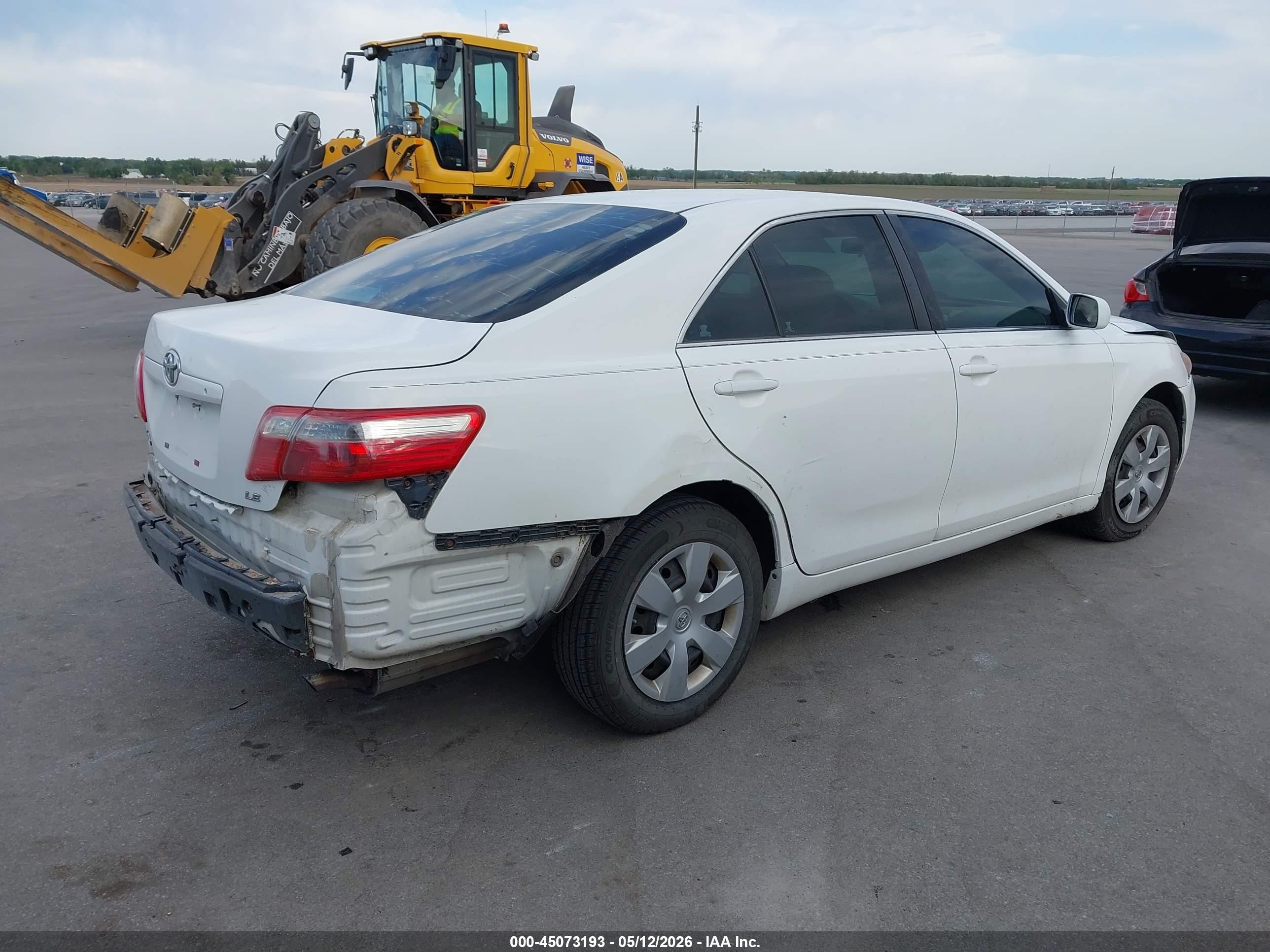 2008 Toyota Camry Le/se/xle White vin: 4T1BE46KX8U738396