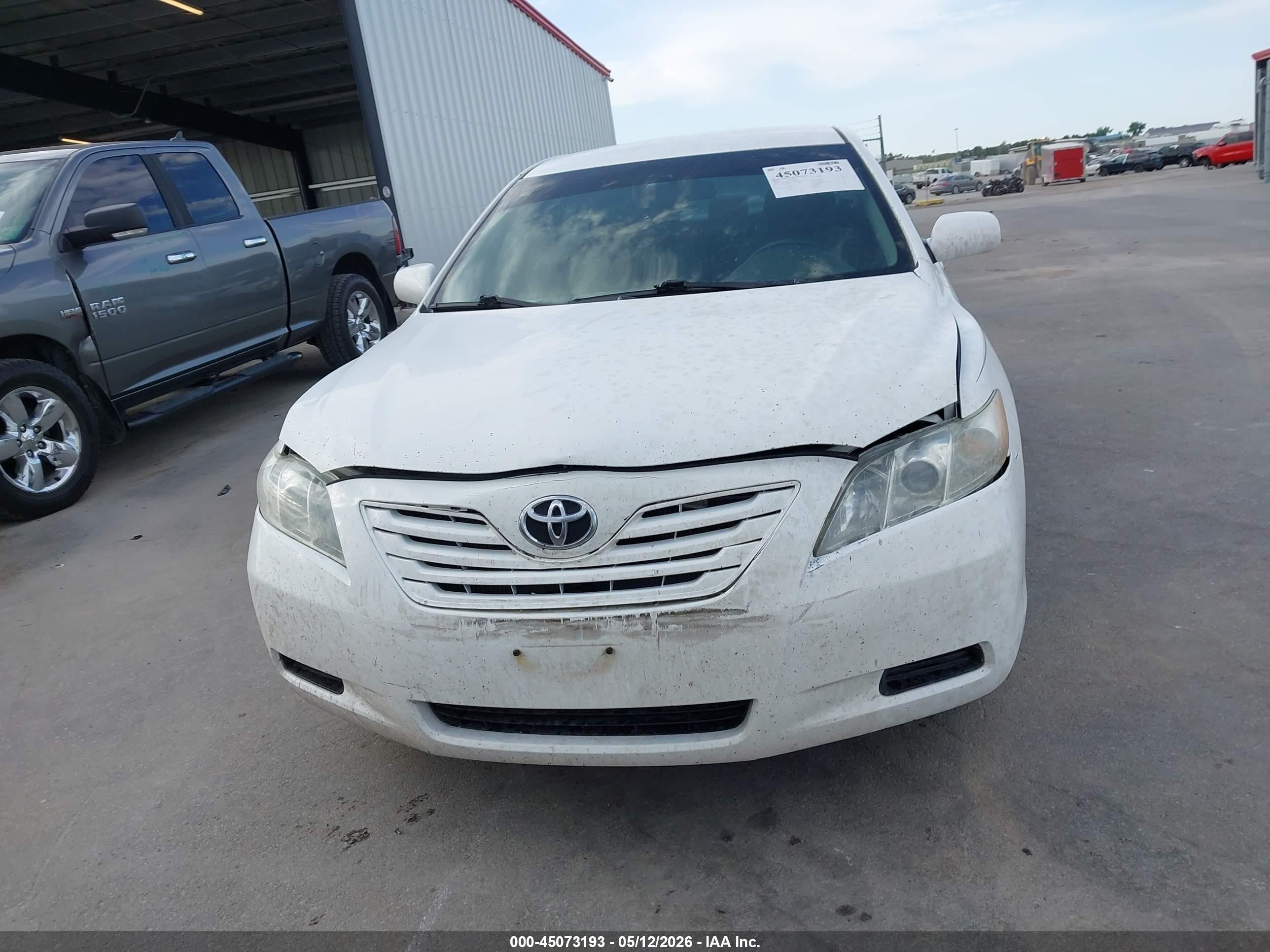 2008 Toyota Camry Le/se/xle White vin: 4T1BE46KX8U738396