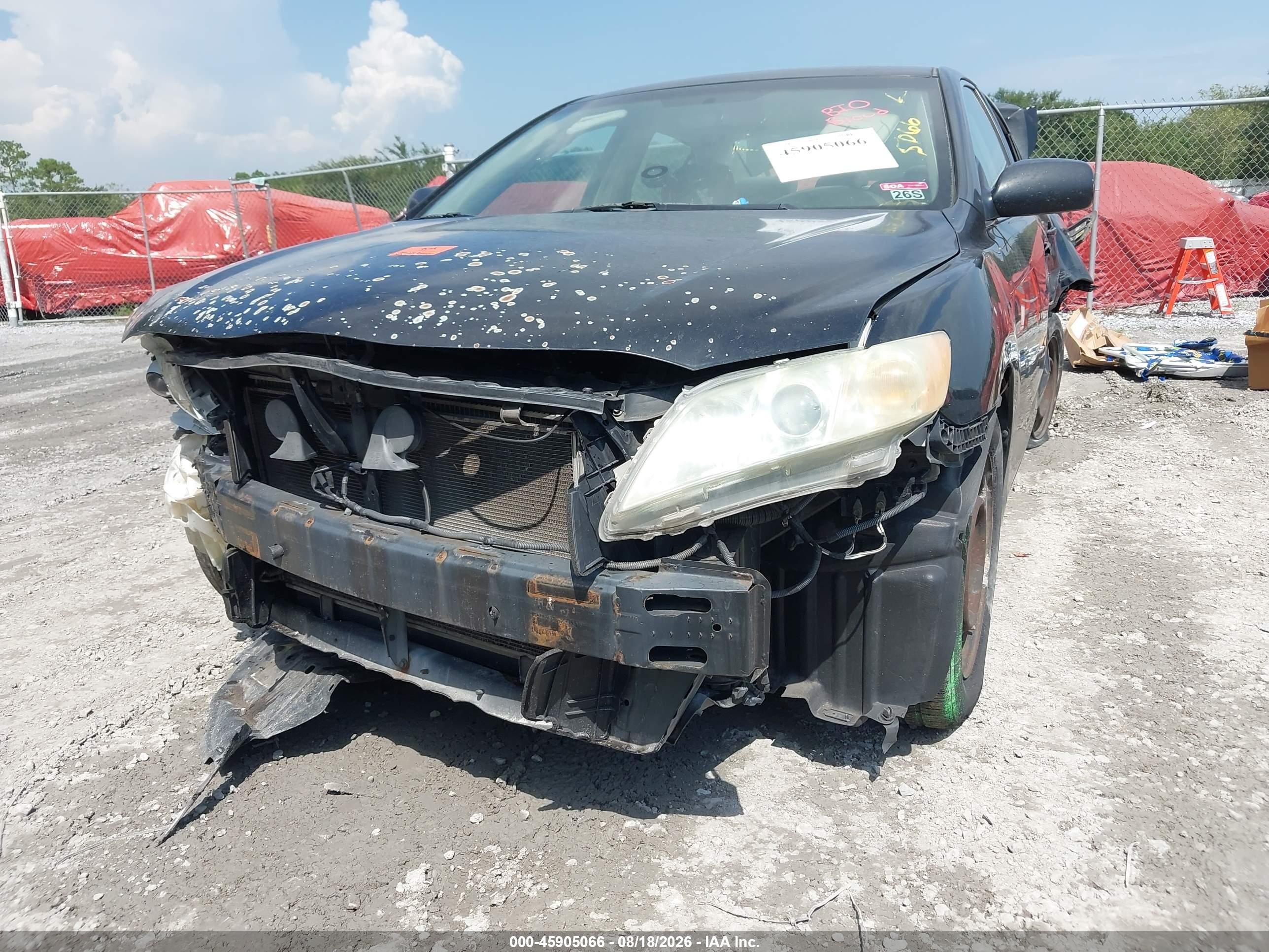 2008 Toyota Camry   Черный vin: 4T1BE46KX8U756557