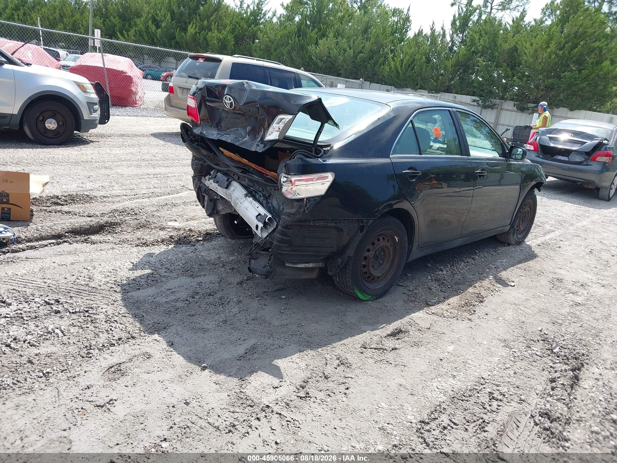 2008 Toyota Camry   Черный vin: 4T1BE46KX8U756557