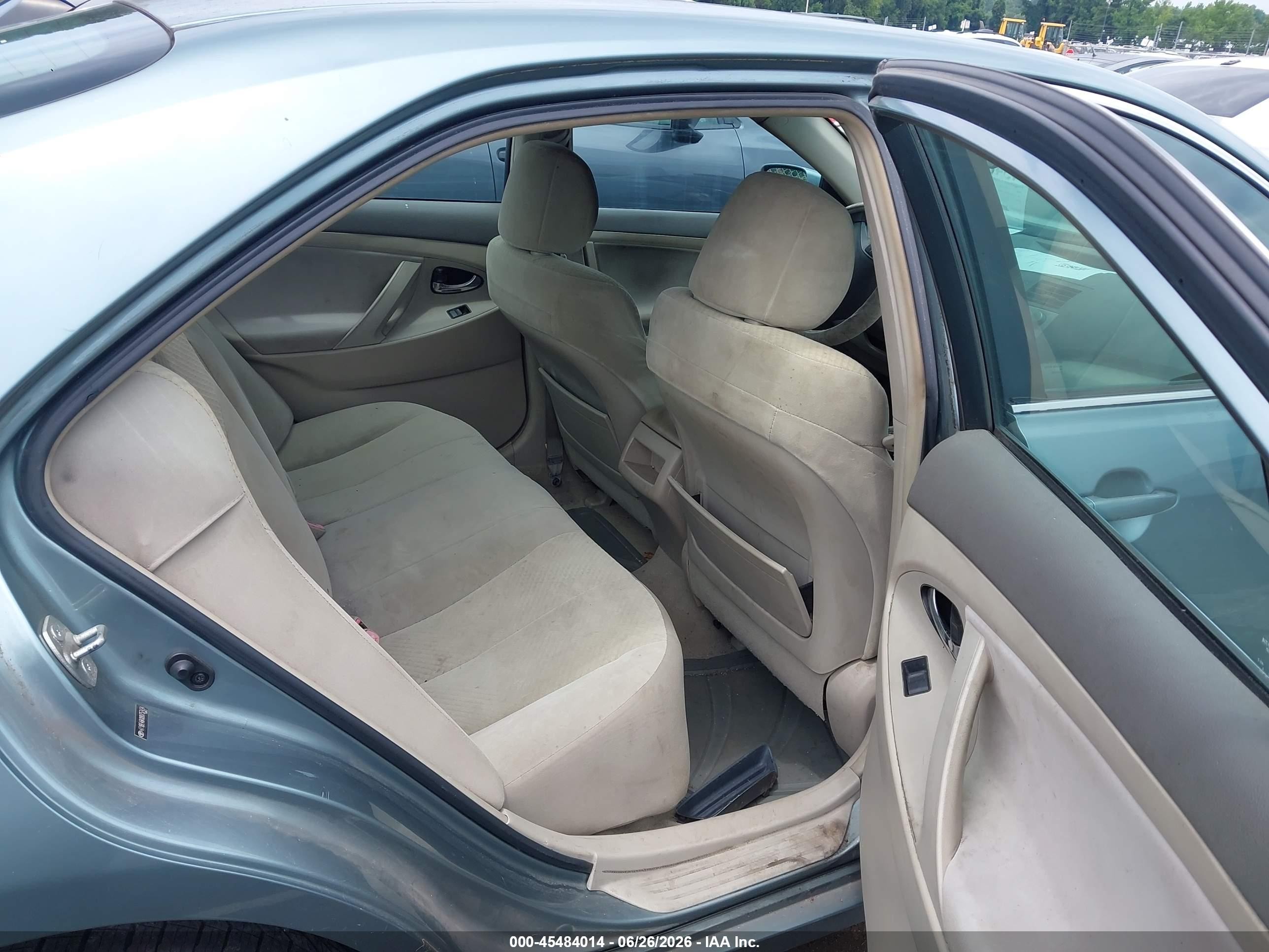 2008 Toyota Camry Le Green vin: 4T1BE46KX8U757434