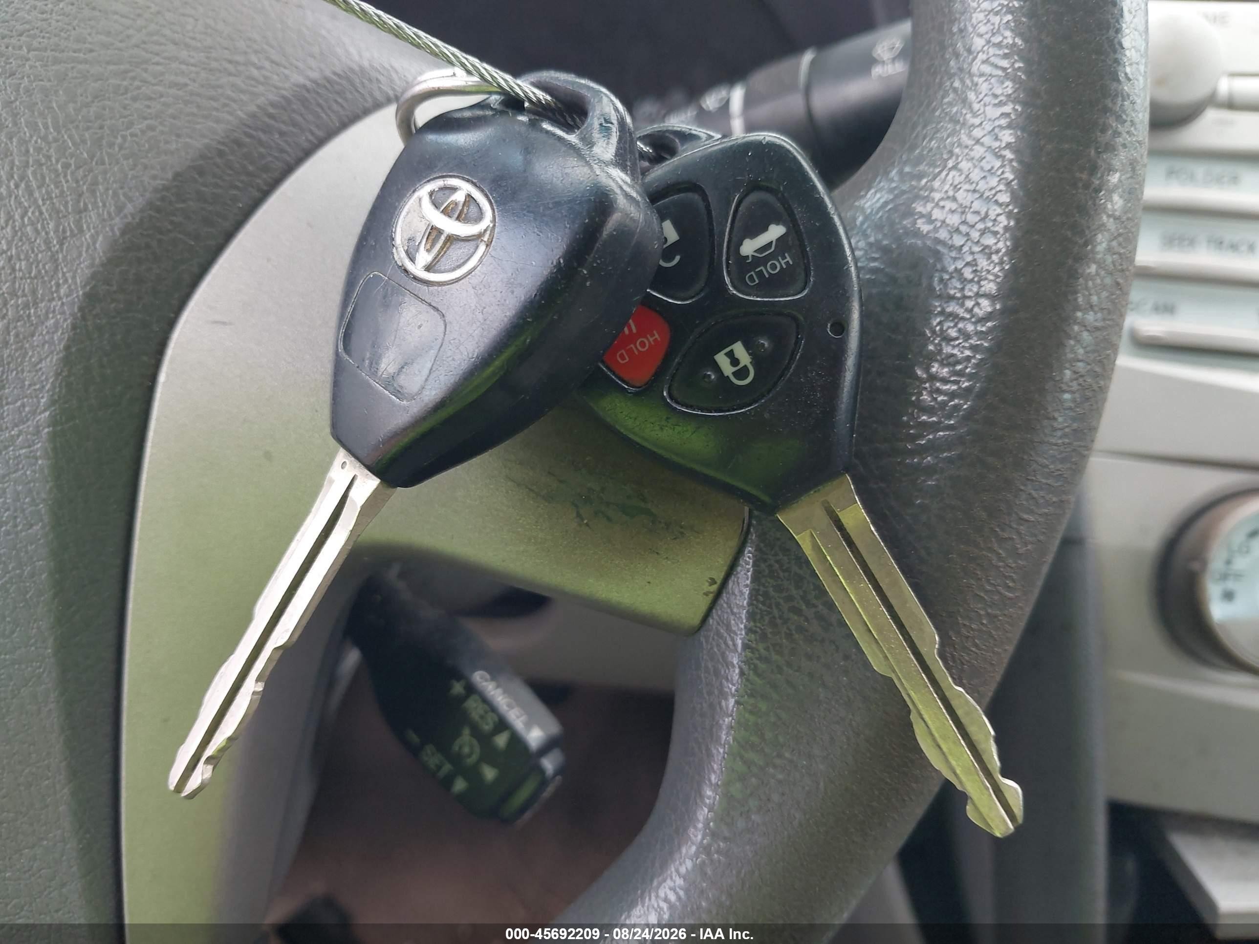 2008 Toyota Camry Le Blue vin: 4T1BE46KX8U780633