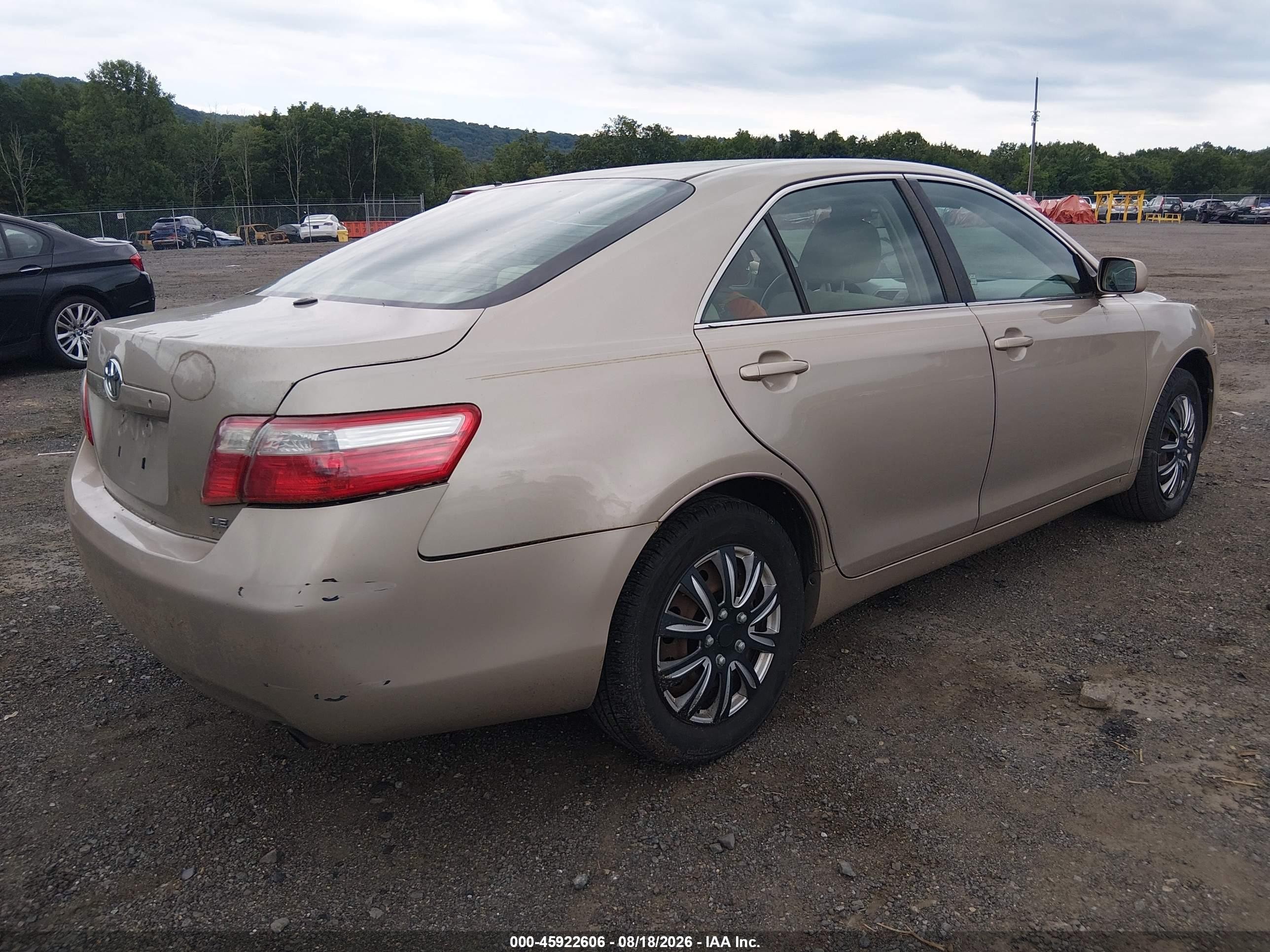 2008 Toyota Camry Le Tan vin: 4T1BE46KX8U787629
