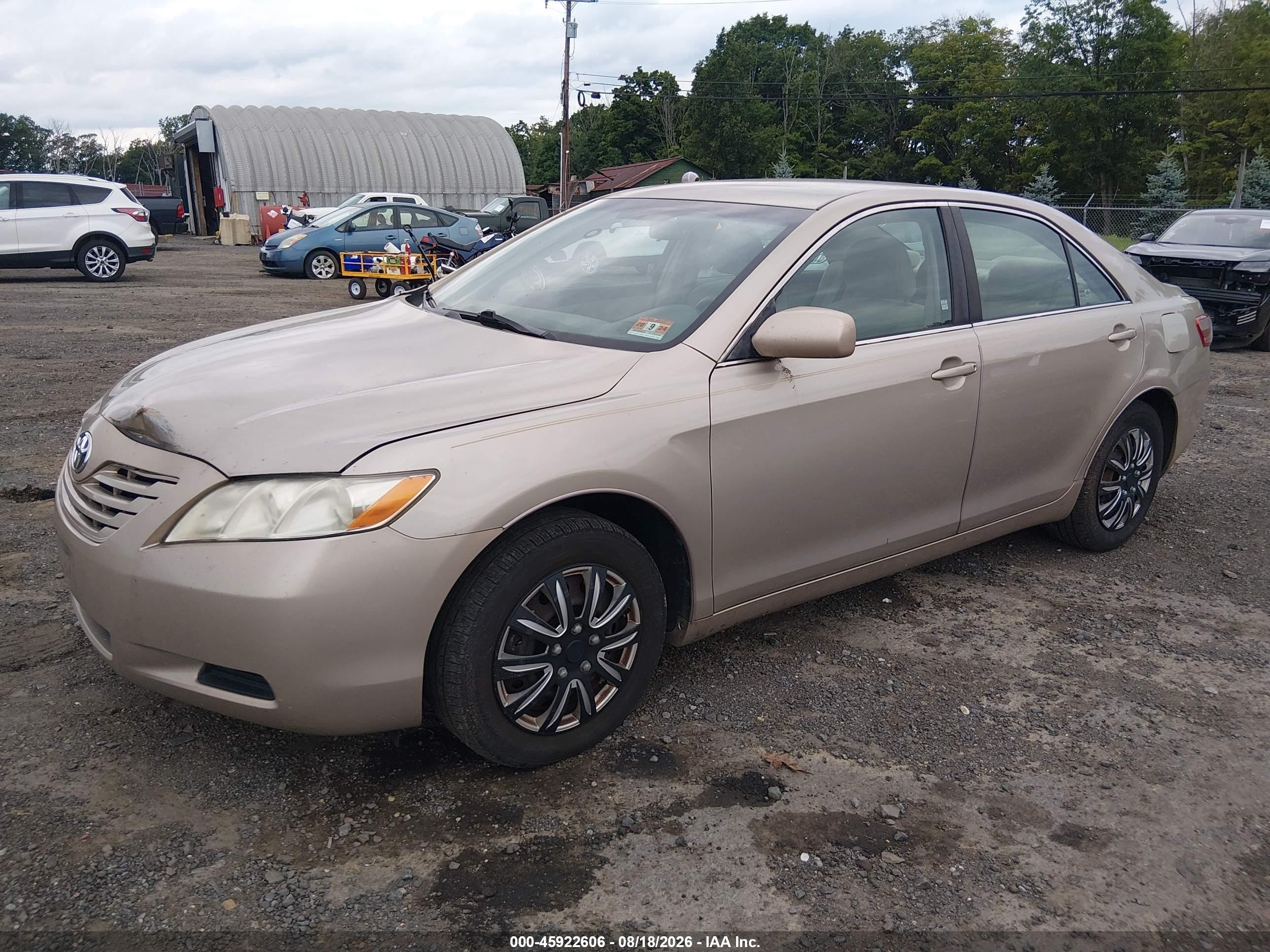 2008 Toyota Camry Le Tan vin: 4T1BE46KX8U787629
