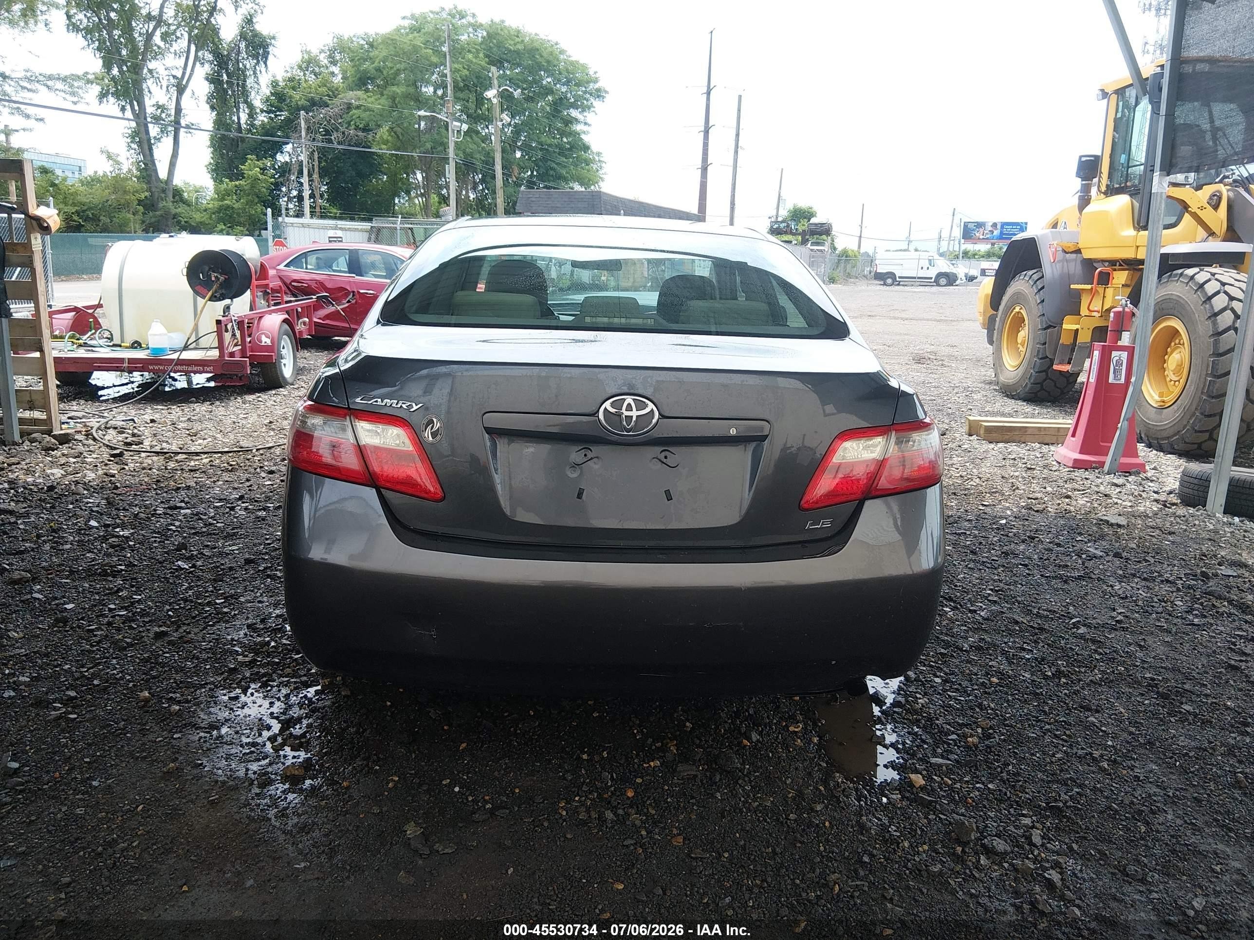 2009 Toyota Camry Le Gray vin: 4T1BE46KX9U266573