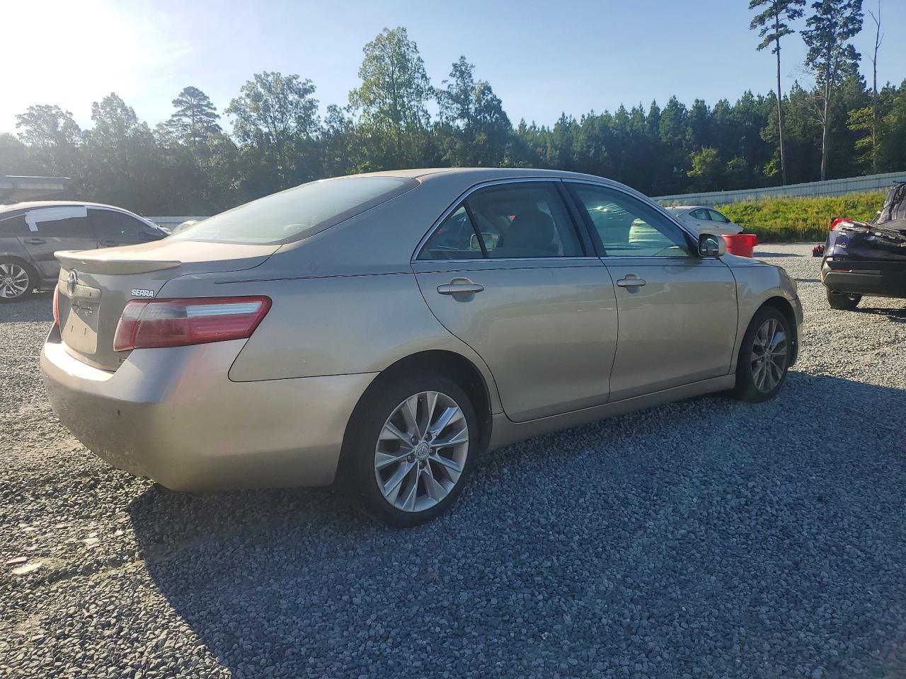 2009 Toyota Camry Le Золотой vin: 4T1BE46KX9U303234