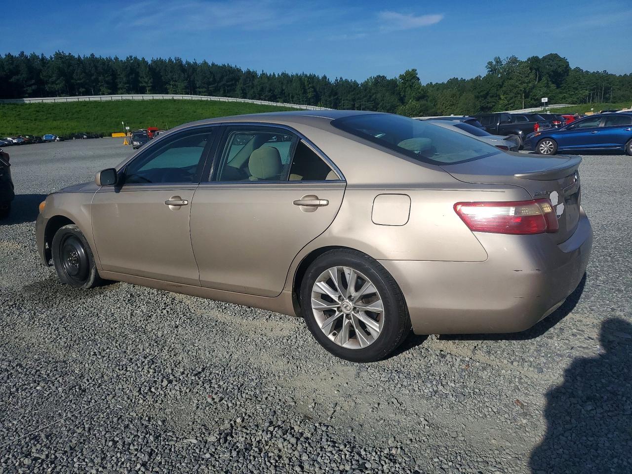 2009 Toyota Camry Le Золотой vin: 4T1BE46KX9U303234