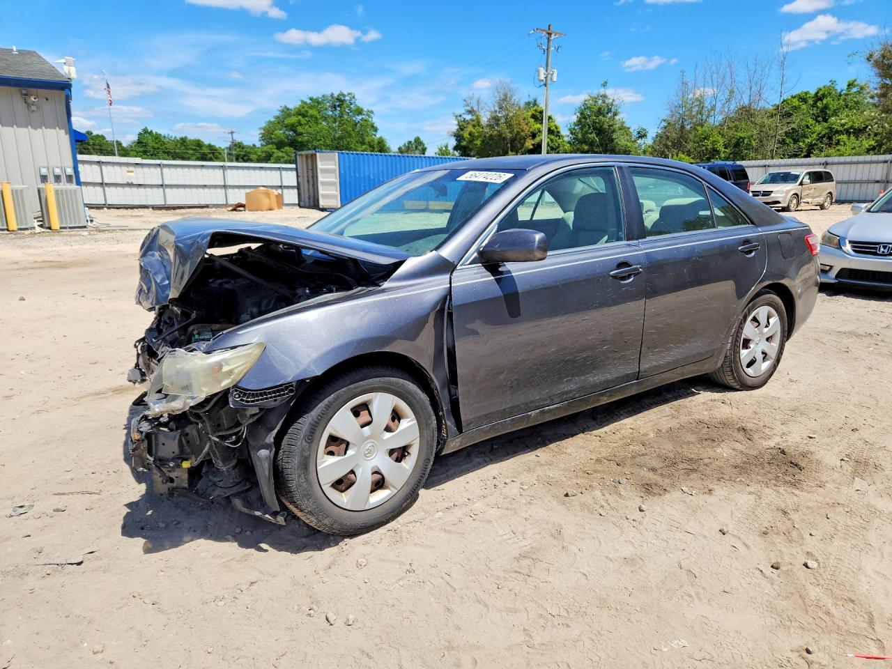 2009 Toyota Camry Le Gray vin: 4T1BE46KX9U330398