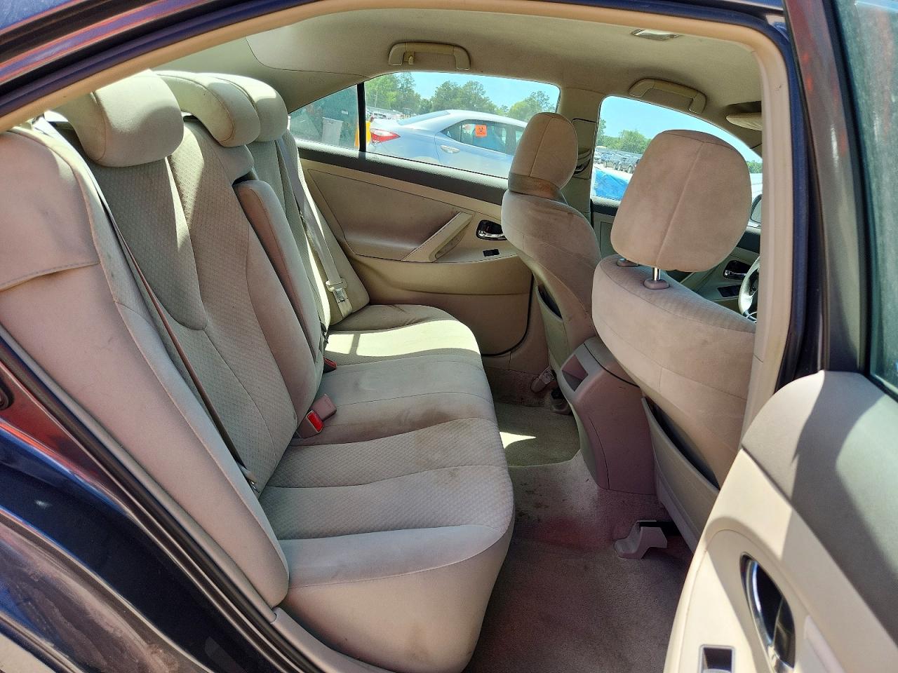 2009 Toyota Camry Le Gray vin: 4T1BE46KX9U330398