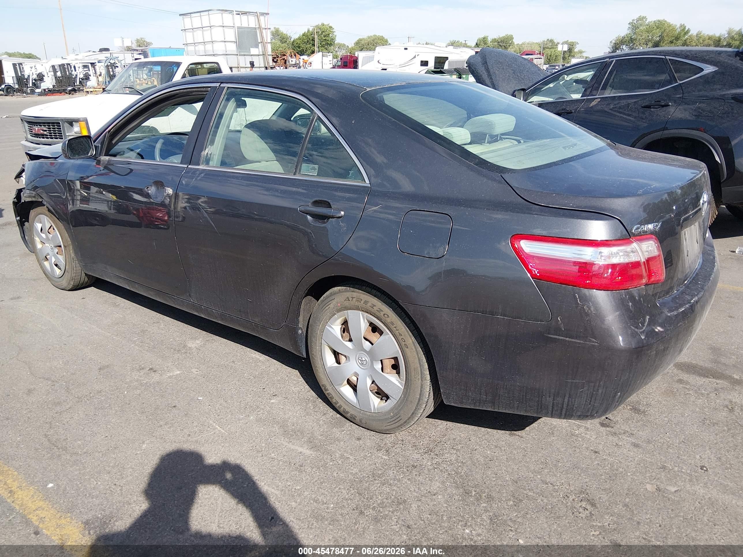 2009 Toyota Camry Le Gray vin: 4T1BE46KX9U344401