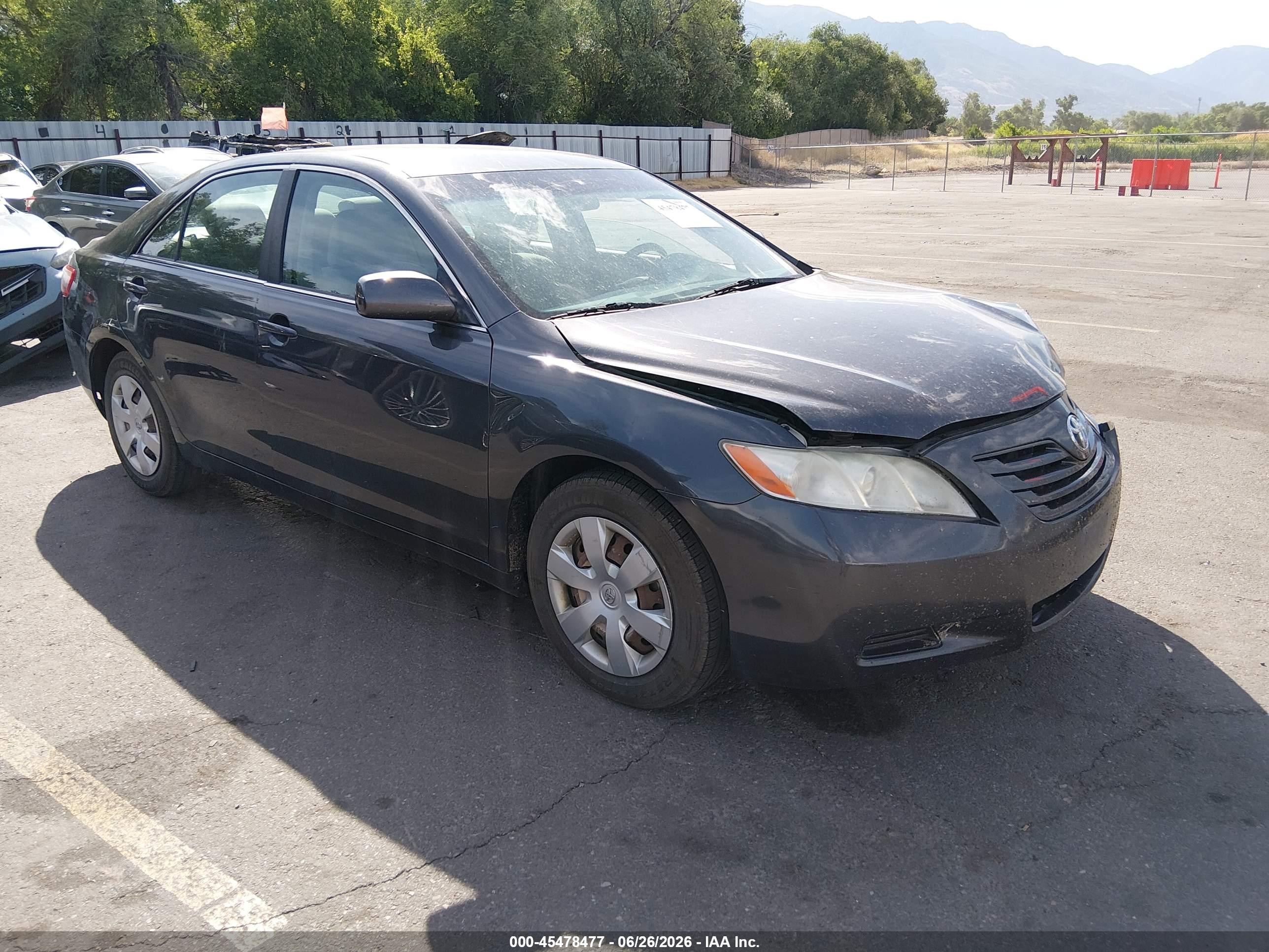 2009 Toyota Camry Le Gray vin: 4T1BE46KX9U344401