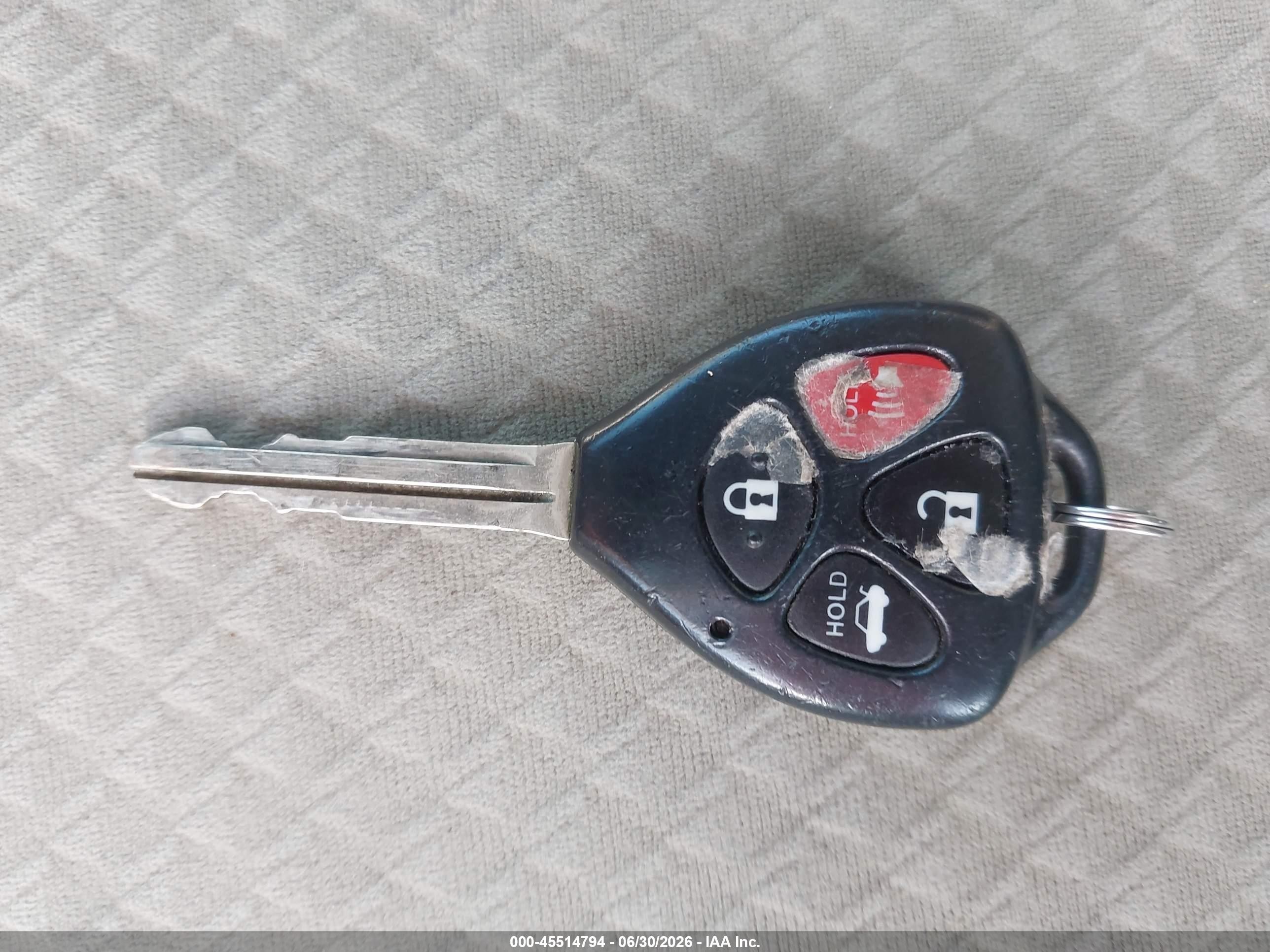 2009 Toyota Camry Le Red vin: 4T1BE46KX9U360310