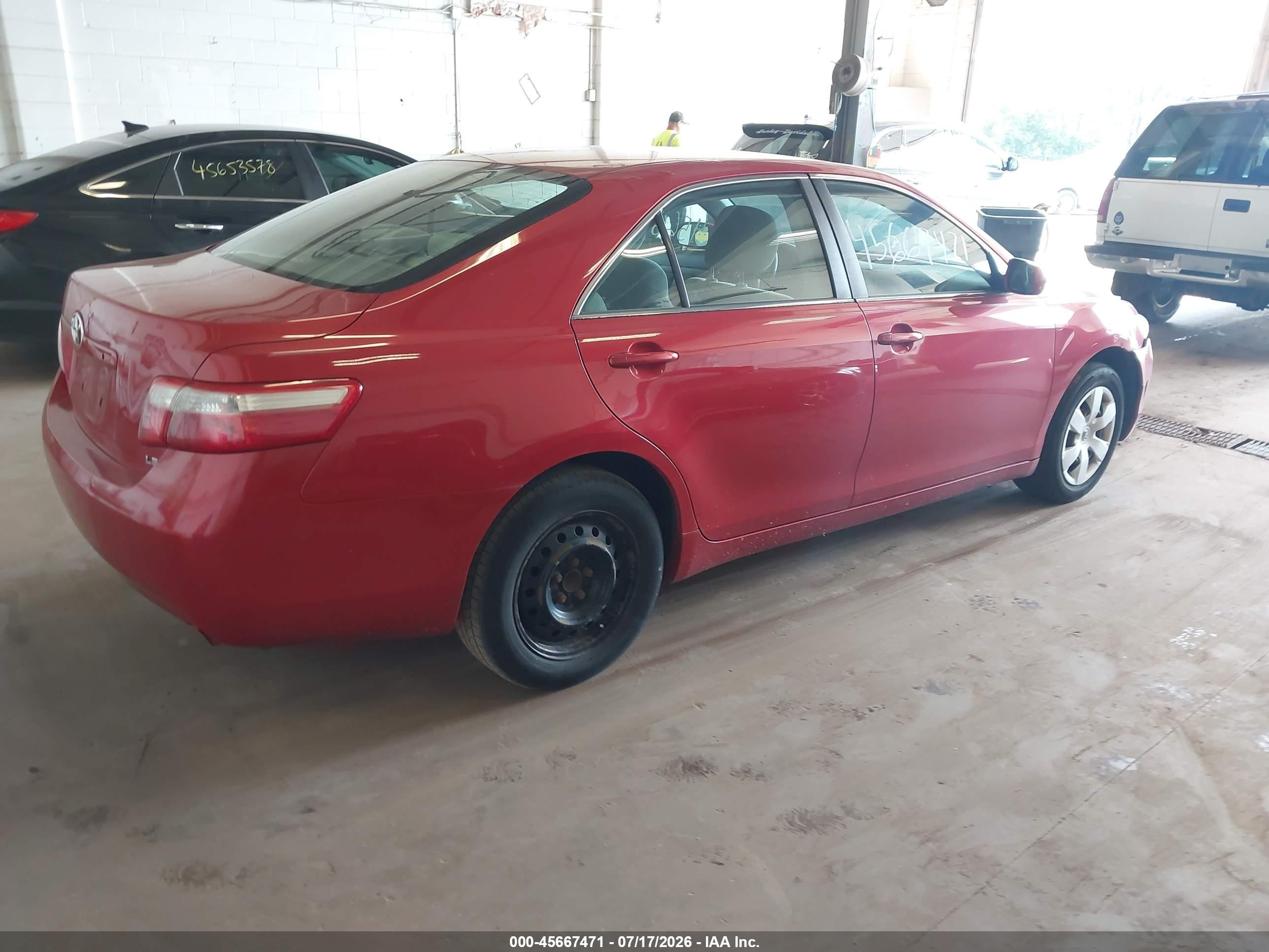 2009 Toyota Camry Le Red vin: 4T1BE46KX9U375020
