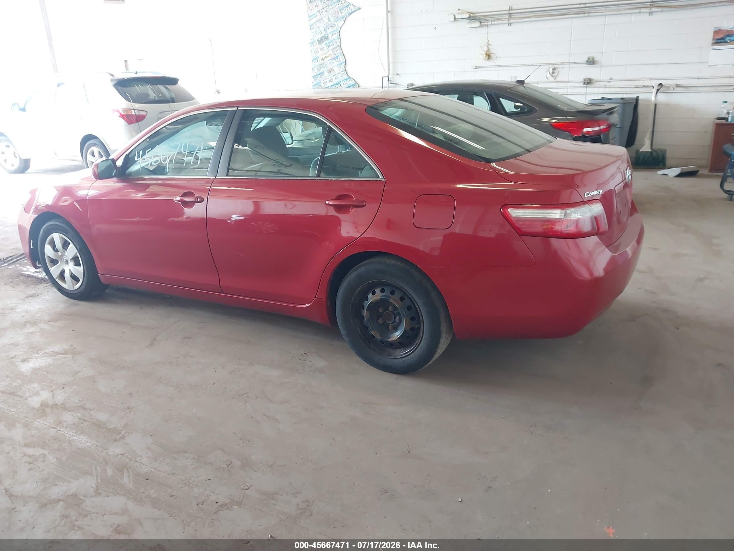 2009 Toyota Camry Le Red vin: 4T1BE46KX9U375020