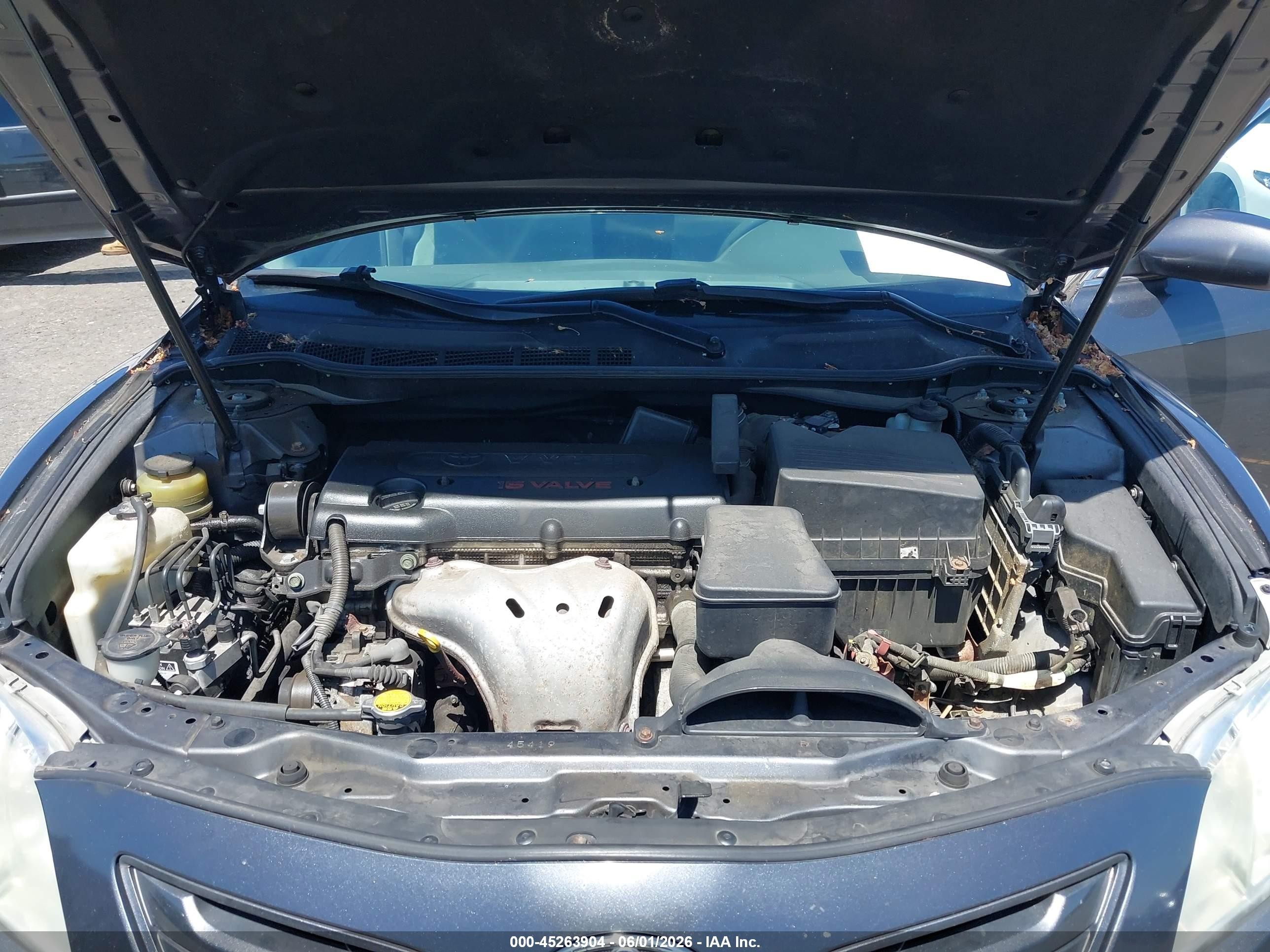 2009 Toyota Camry Le Gray vin: 4T1BE46KX9U393873