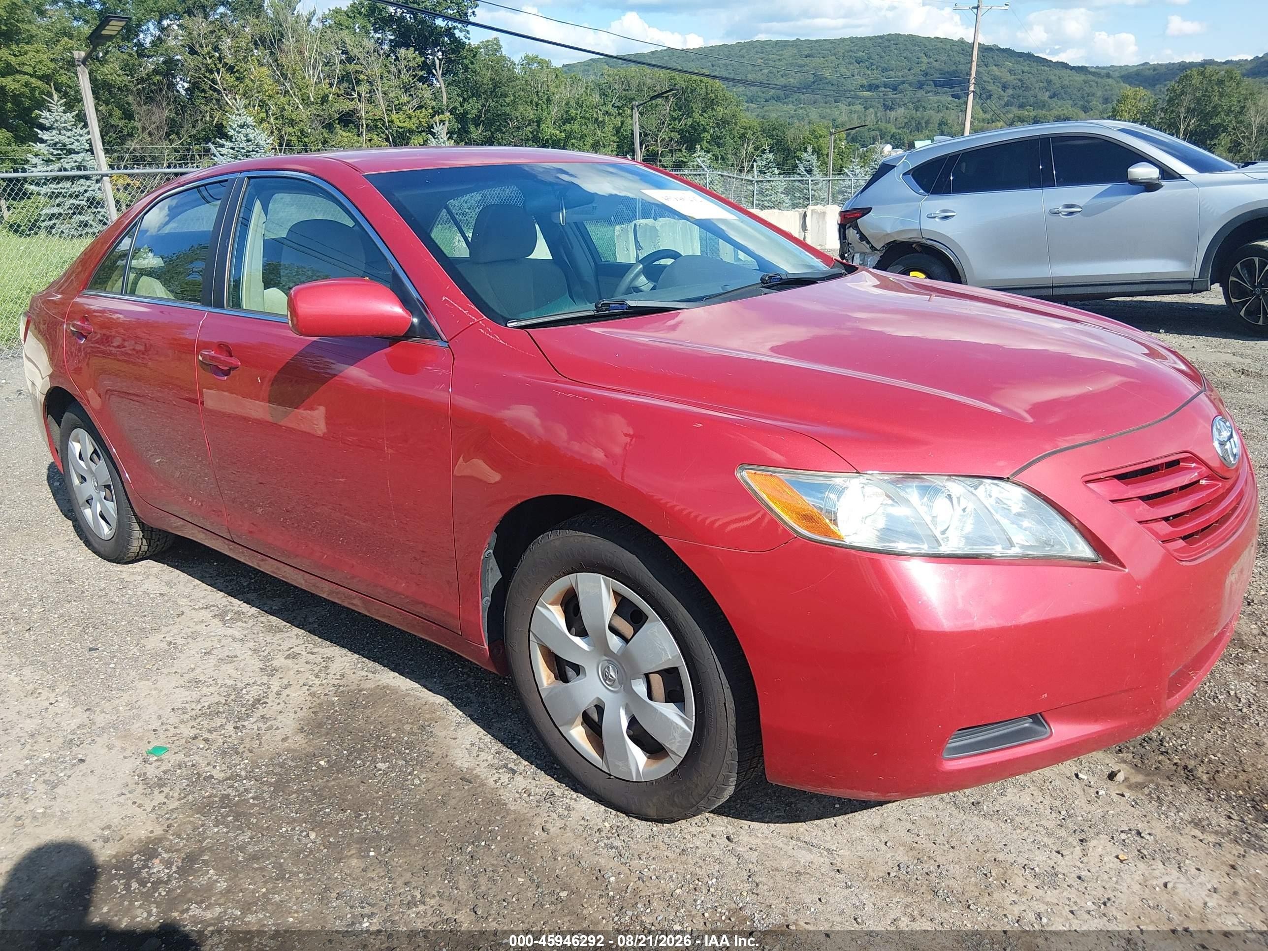 2009 Toyota Camry Le Red vin: 4T1BE46KX9U398720