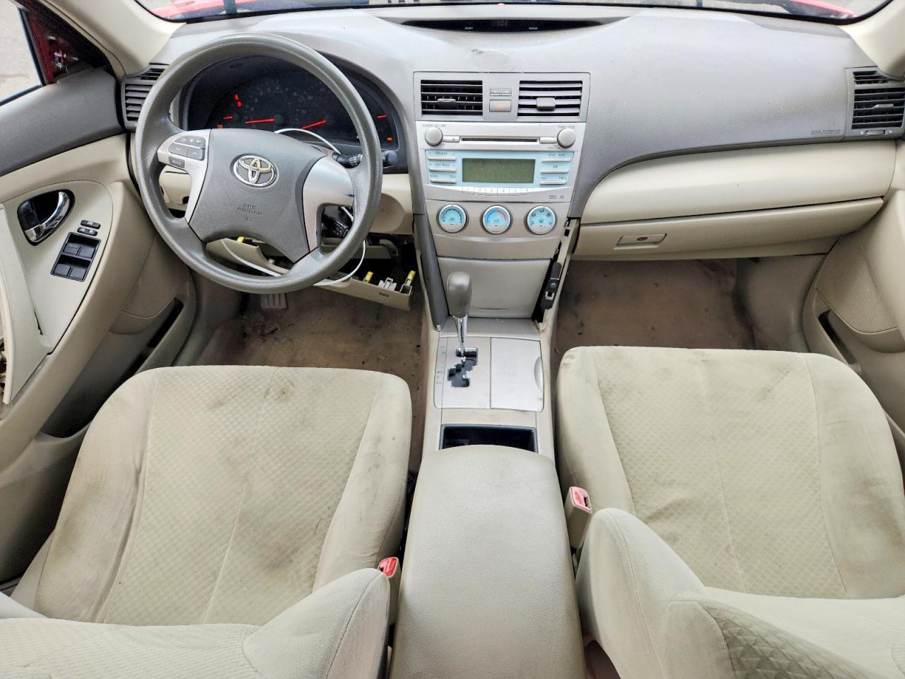2009 Toyota Camry Le Red vin: 4T1BE46KX9U399169