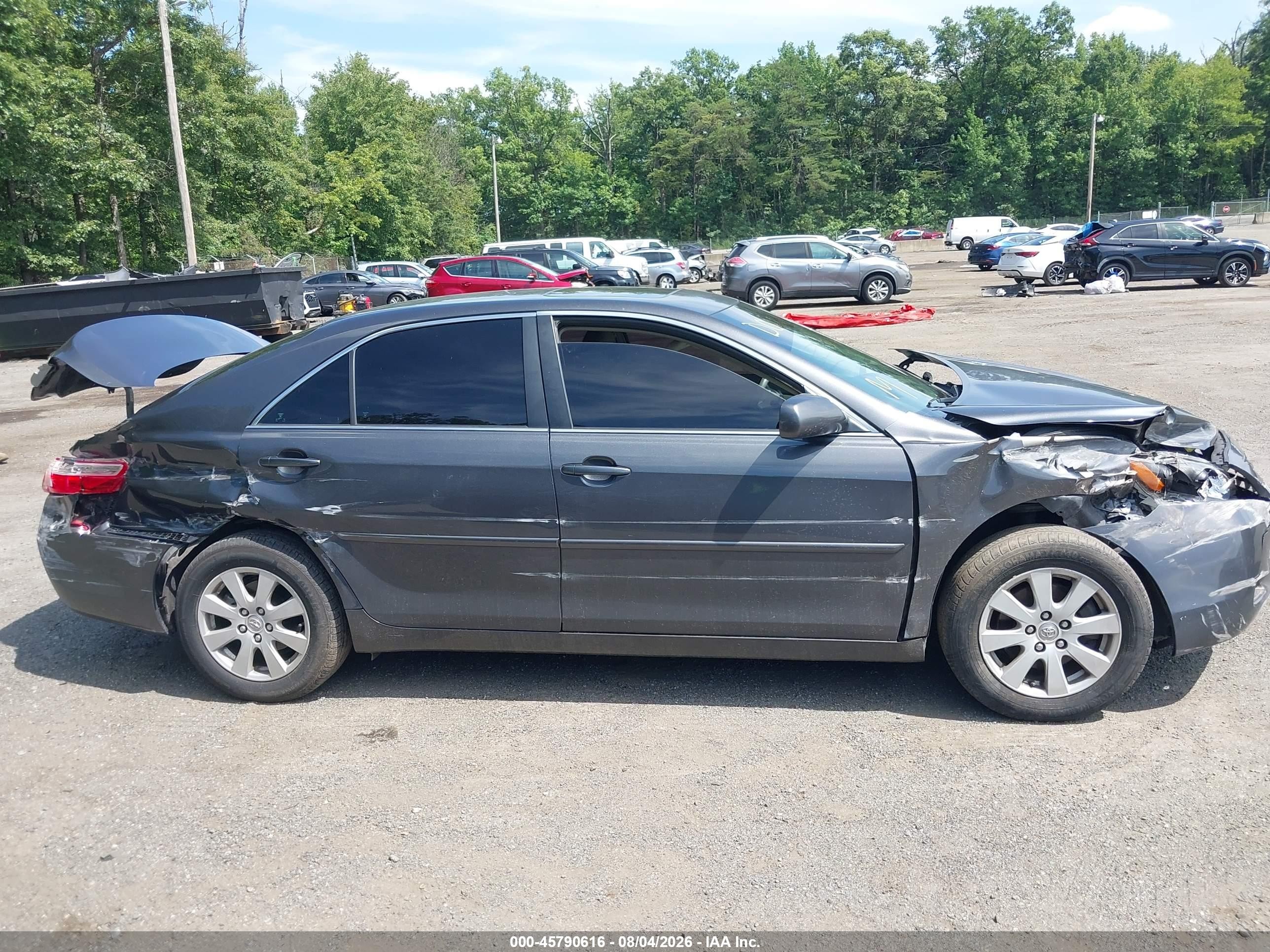 2009 Toyota Camry Xle Gray vin: 4T1BE46KX9U402930