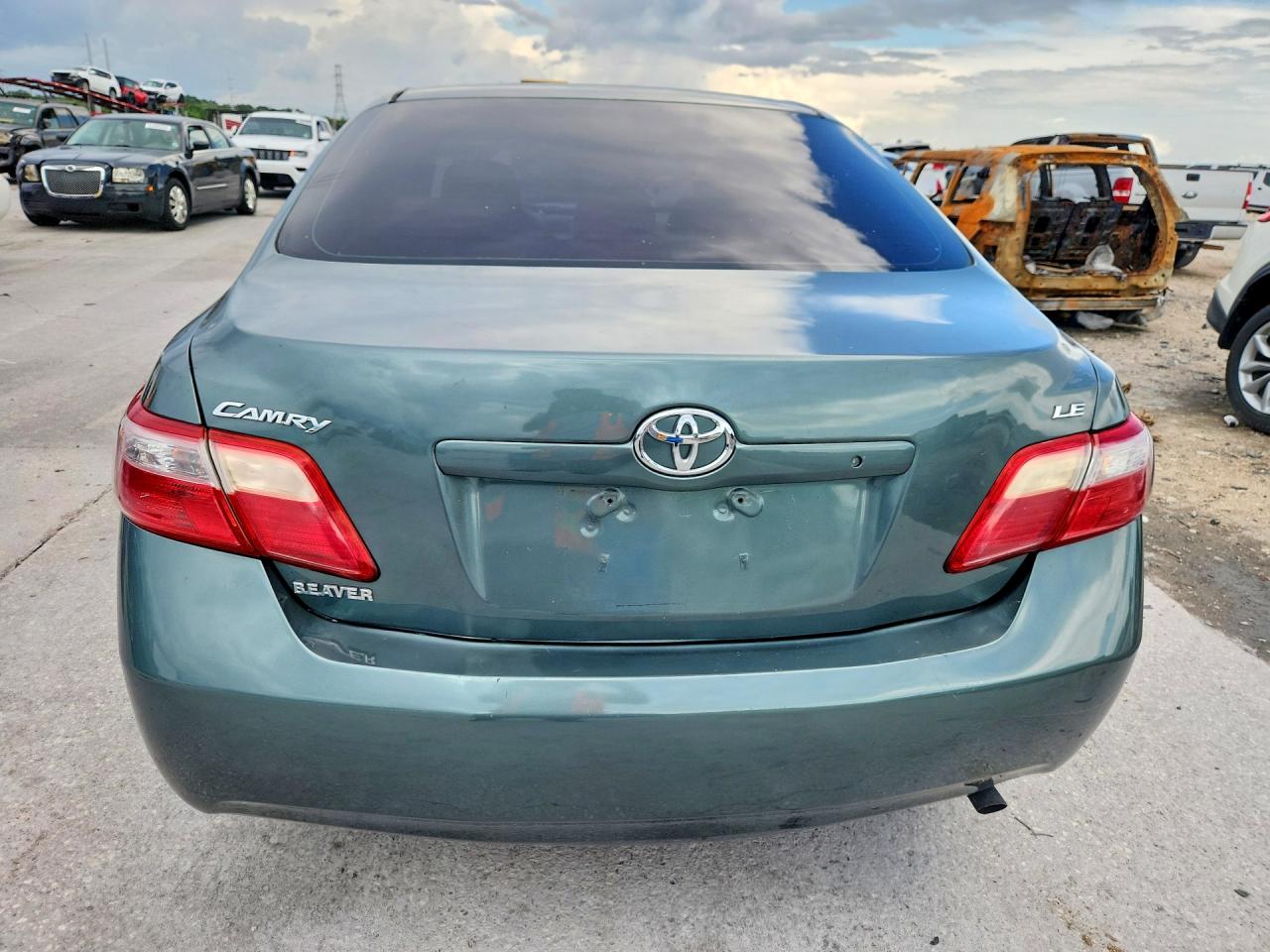 2009 Toyota Camry Le Green vin: 4T1BE46KX9U807671
