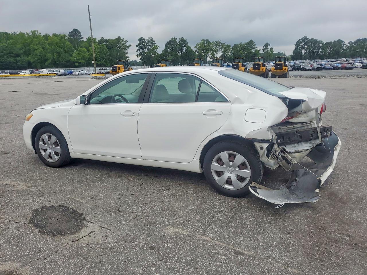 2009 Toyota Camry Base White vin: 4T1BE46KX9U808531
