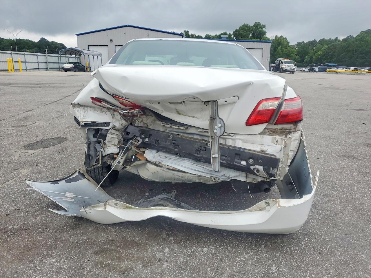 2009 Toyota Camry Base White vin: 4T1BE46KX9U808531