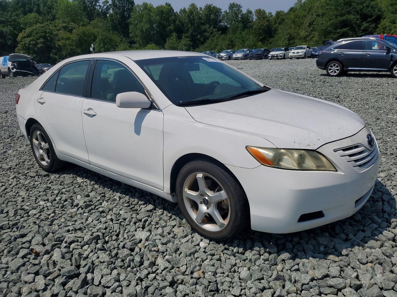 2009 Toyota Camry Le White vin: 4T1BE46KX9U823353