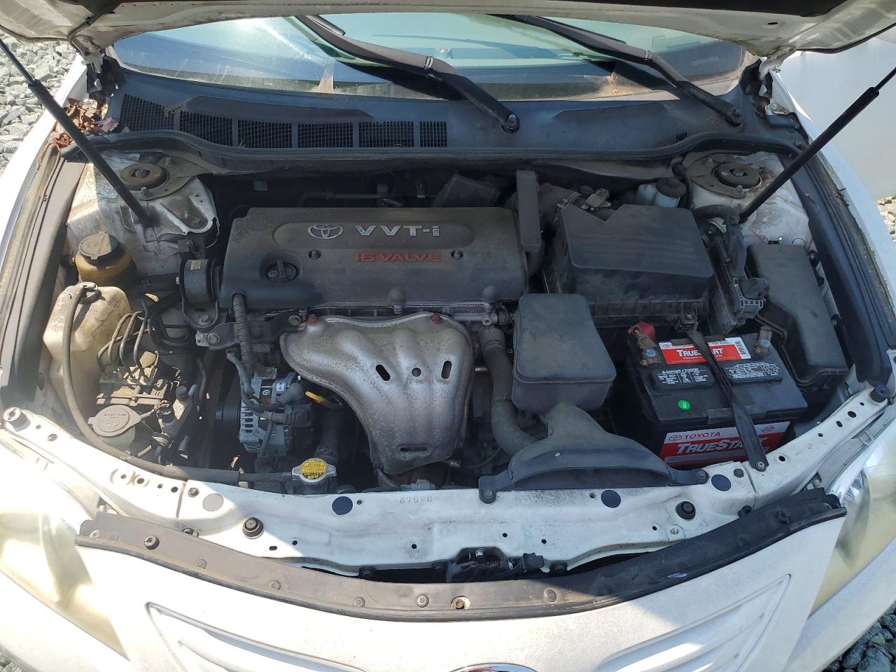 2009 Toyota Camry Le White vin: 4T1BE46KX9U823353