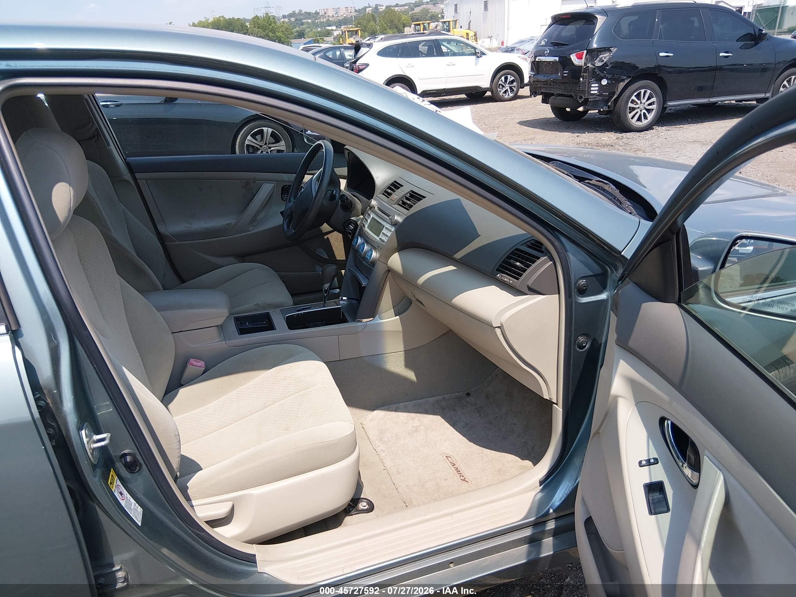 2009 Toyota Camry Le Turquoise vin: 4T1BE46KX9U866333