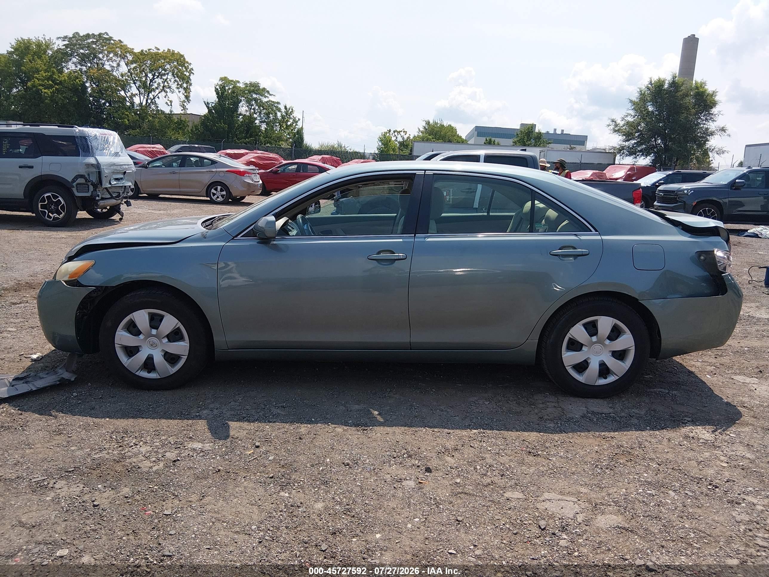 2009 Toyota Camry Le Turquoise vin: 4T1BE46KX9U866333