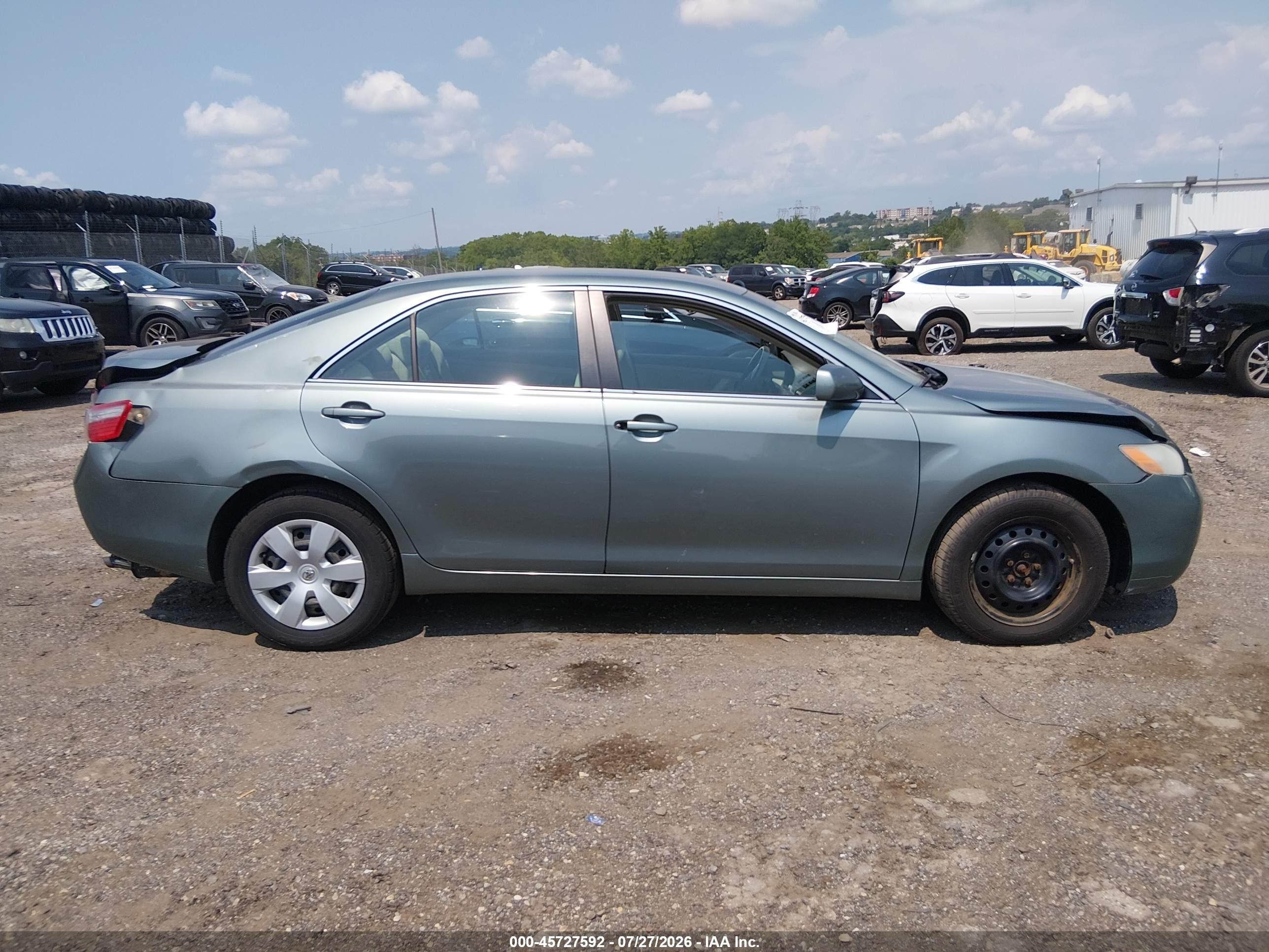 2009 Toyota Camry Le Turquoise vin: 4T1BE46KX9U866333