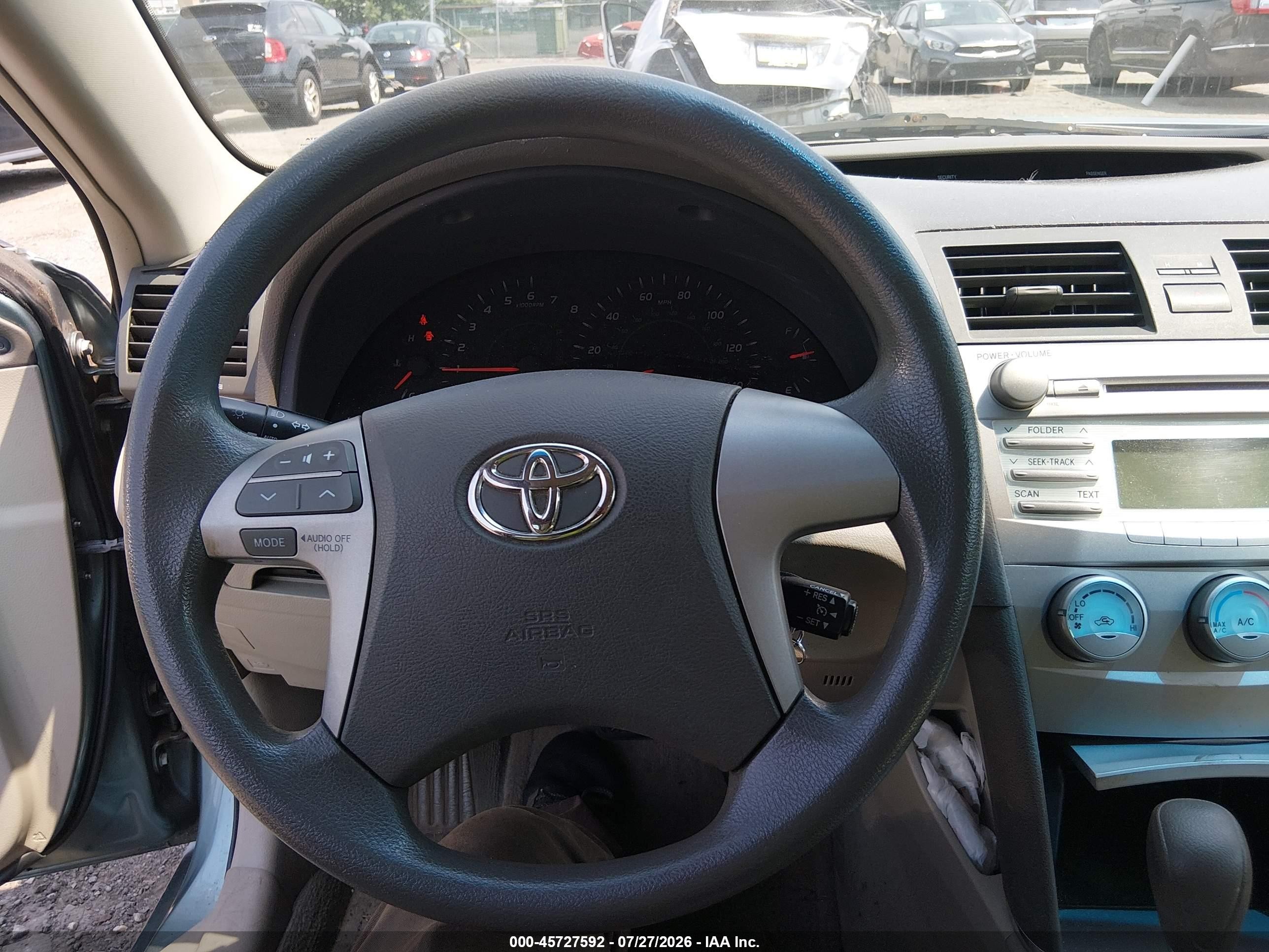 2009 Toyota Camry Le Turquoise vin: 4T1BE46KX9U866333