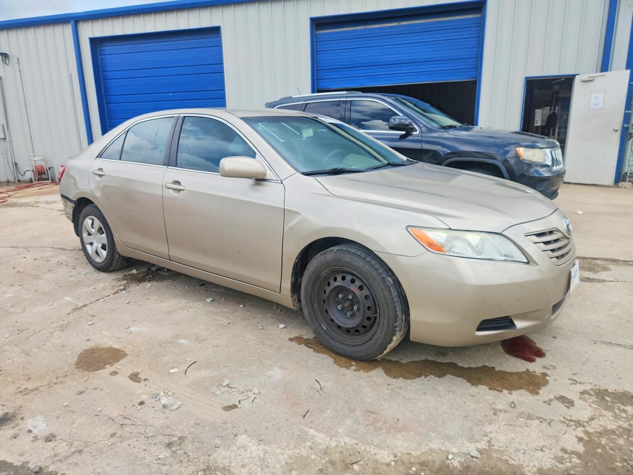 2009 Toyota Camry Base Gold vin: 4T1BE46KX9U877591
