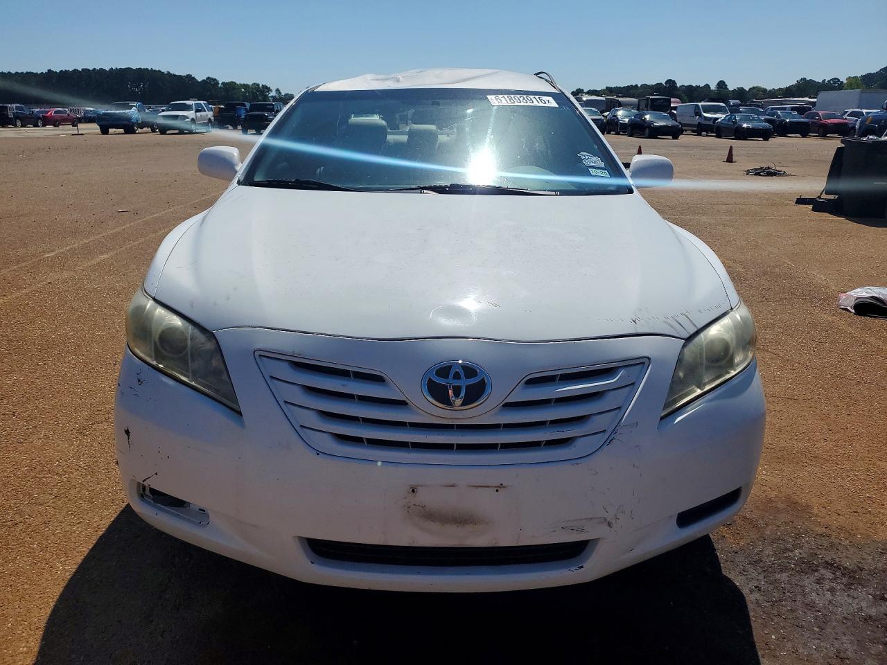2009 Toyota Camry Le White vin: 4T1BE46KX9U881236