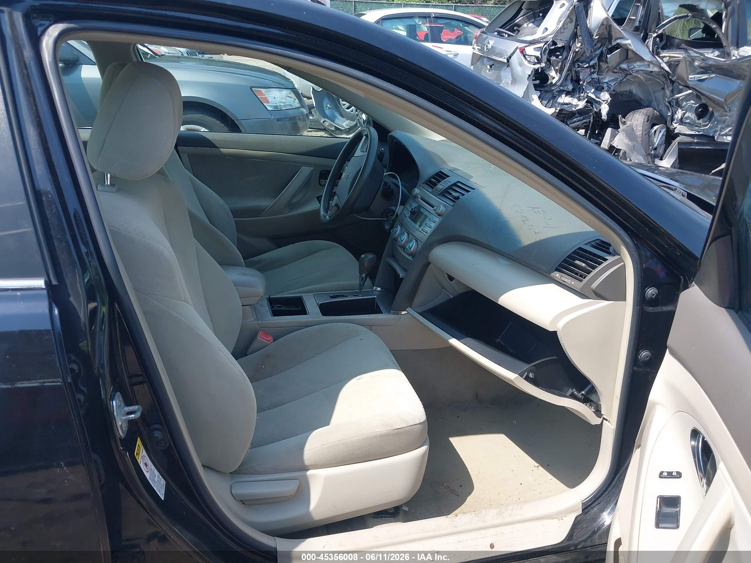 2009 Toyota Camry Le Black vin: 4T1BE46KX9U902053