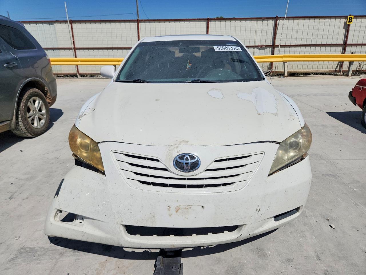 2009 Toyota Camry Le White vin: 4T1BE46KX9U918205