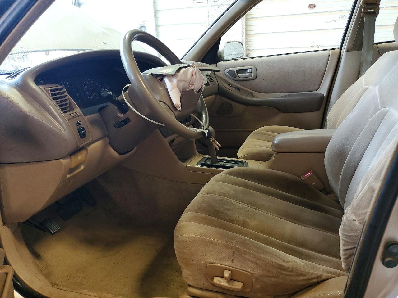 1996 Toyota Avalon Xl Tan vin: 4T1BF12B0TU083739