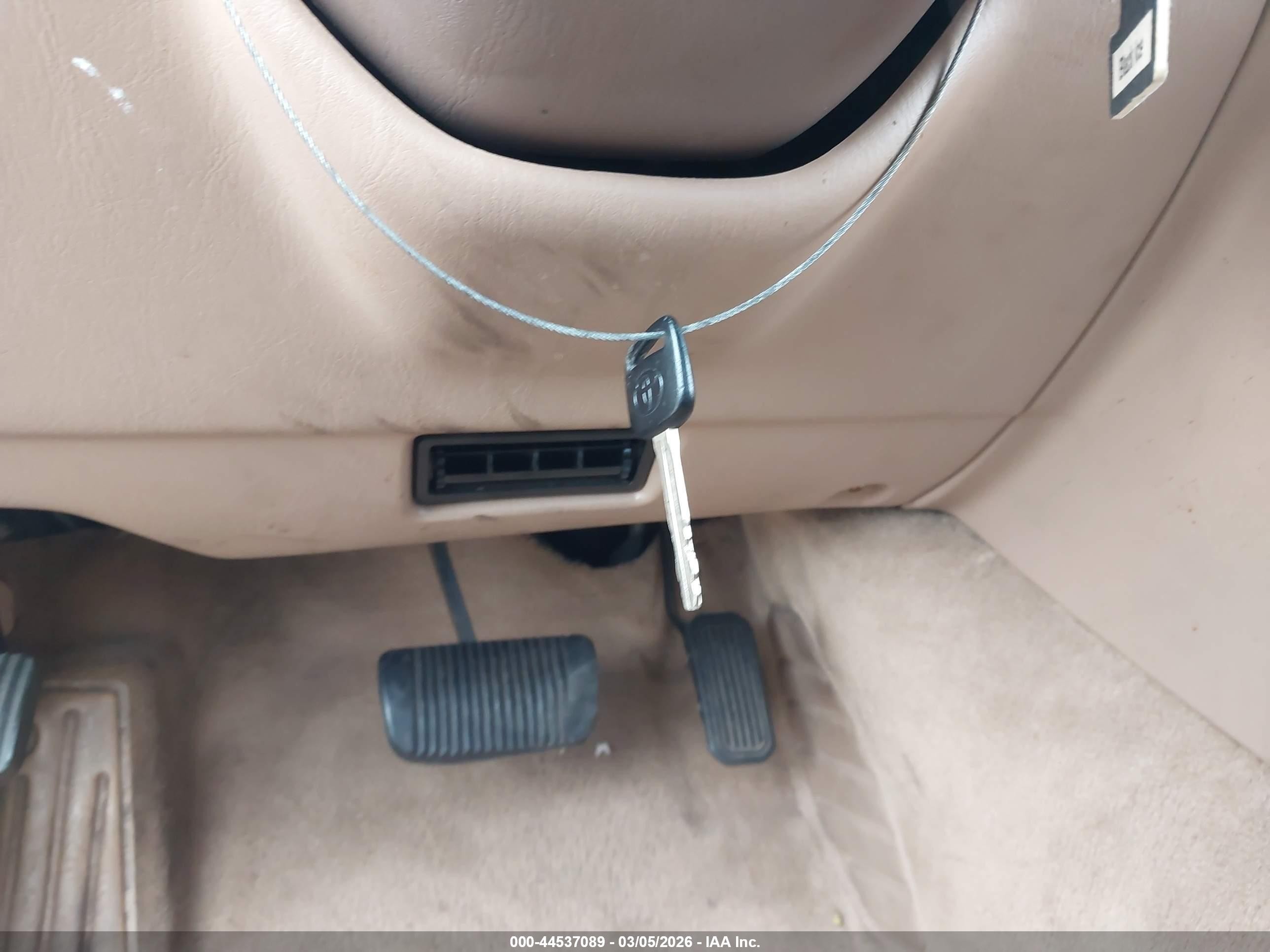 1996 Toyota Avalon Xl/xls Зеленый vin: 4T1BF12B0TU107487