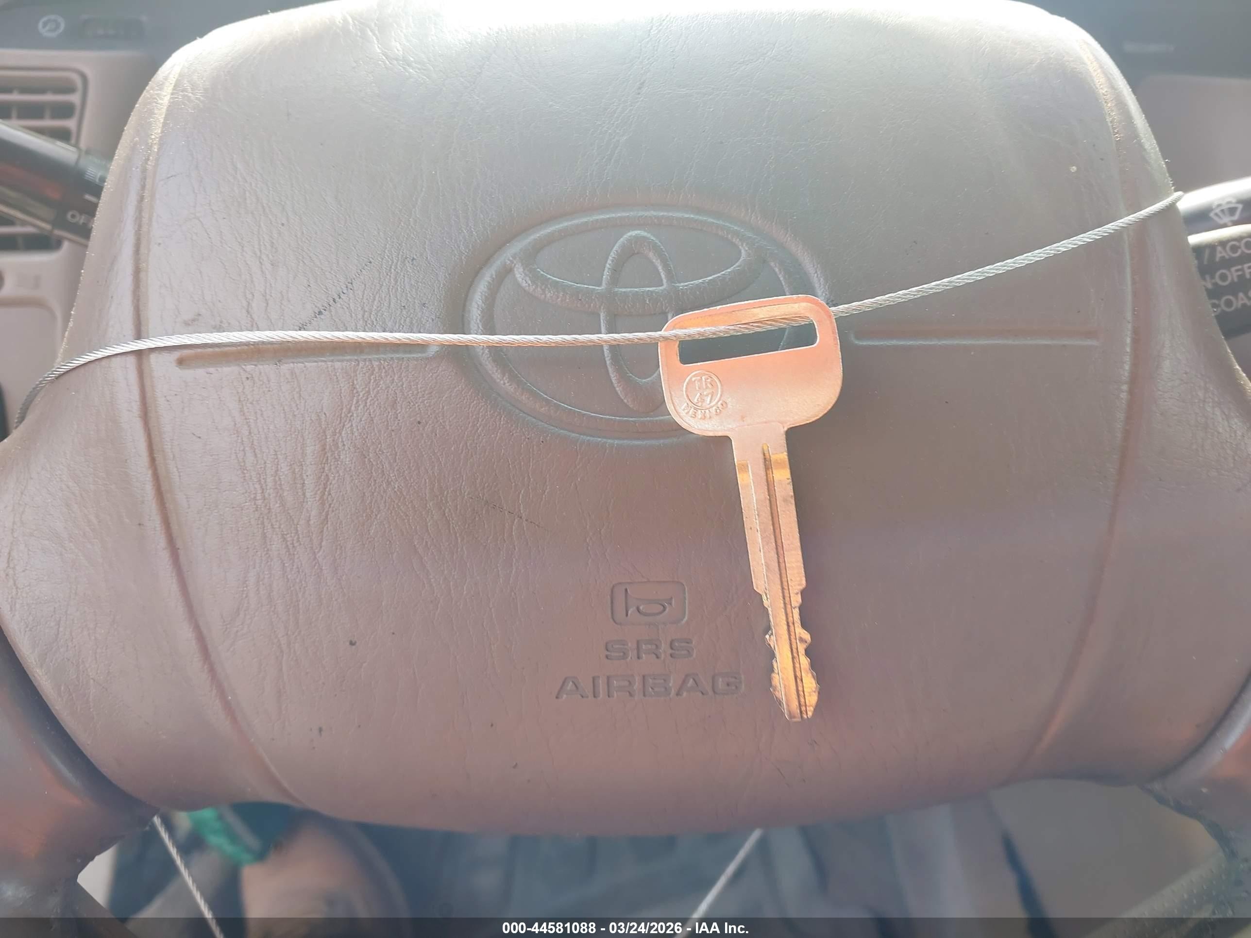 1996 Toyota Avalon Xl/xls Белый vin: 4T1BF12B1TU071972