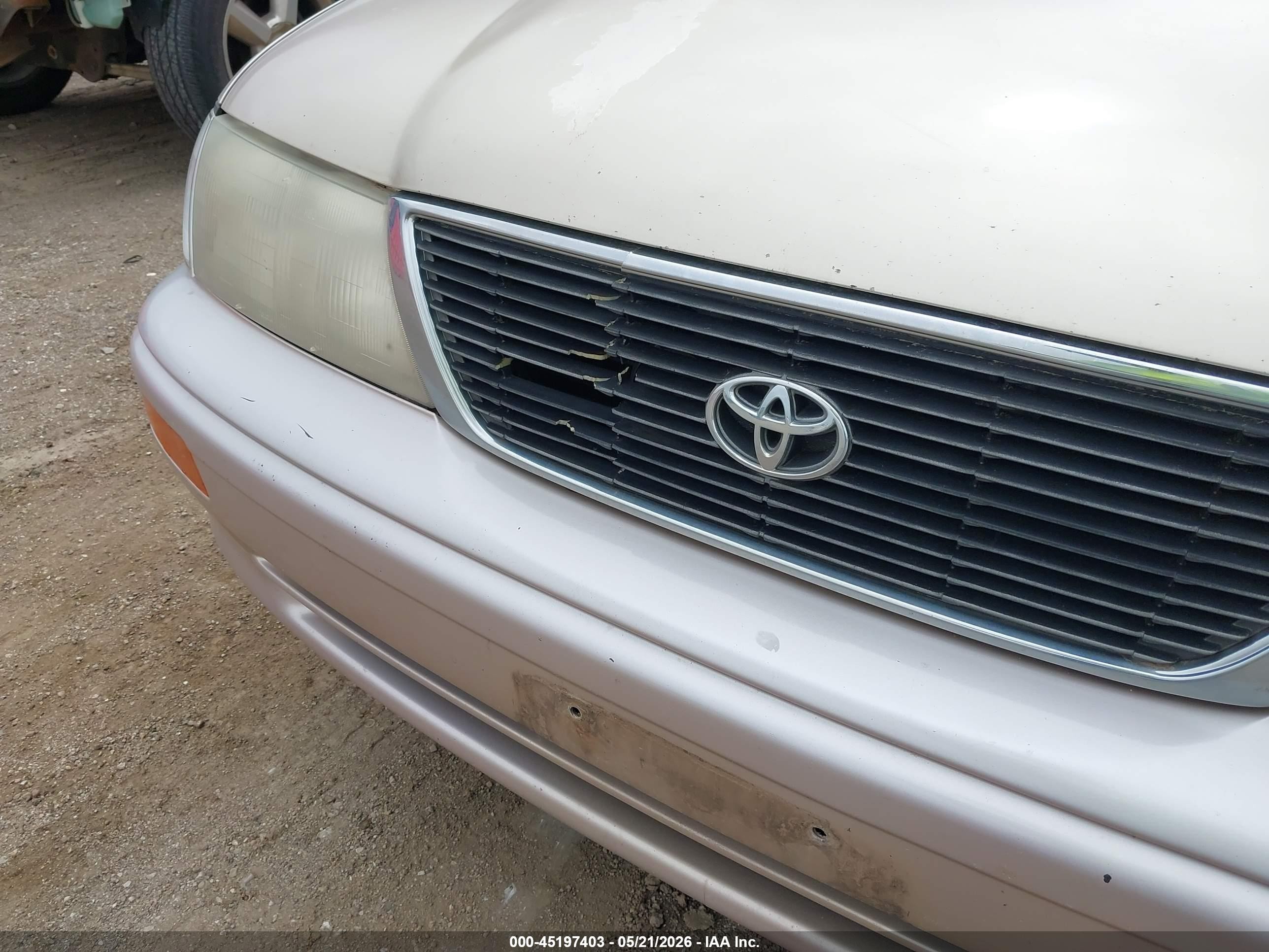 1996 Toyota Avalon Xl/xls Золотой vin: 4T1BF12B1TU090523