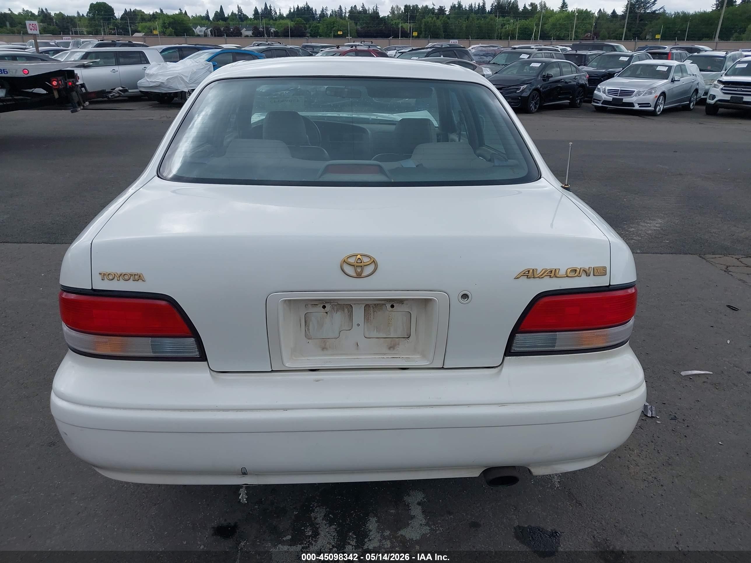 1996 Toyota Avalon Xl/xls Белый vin: 4T1BF12B1TU104162