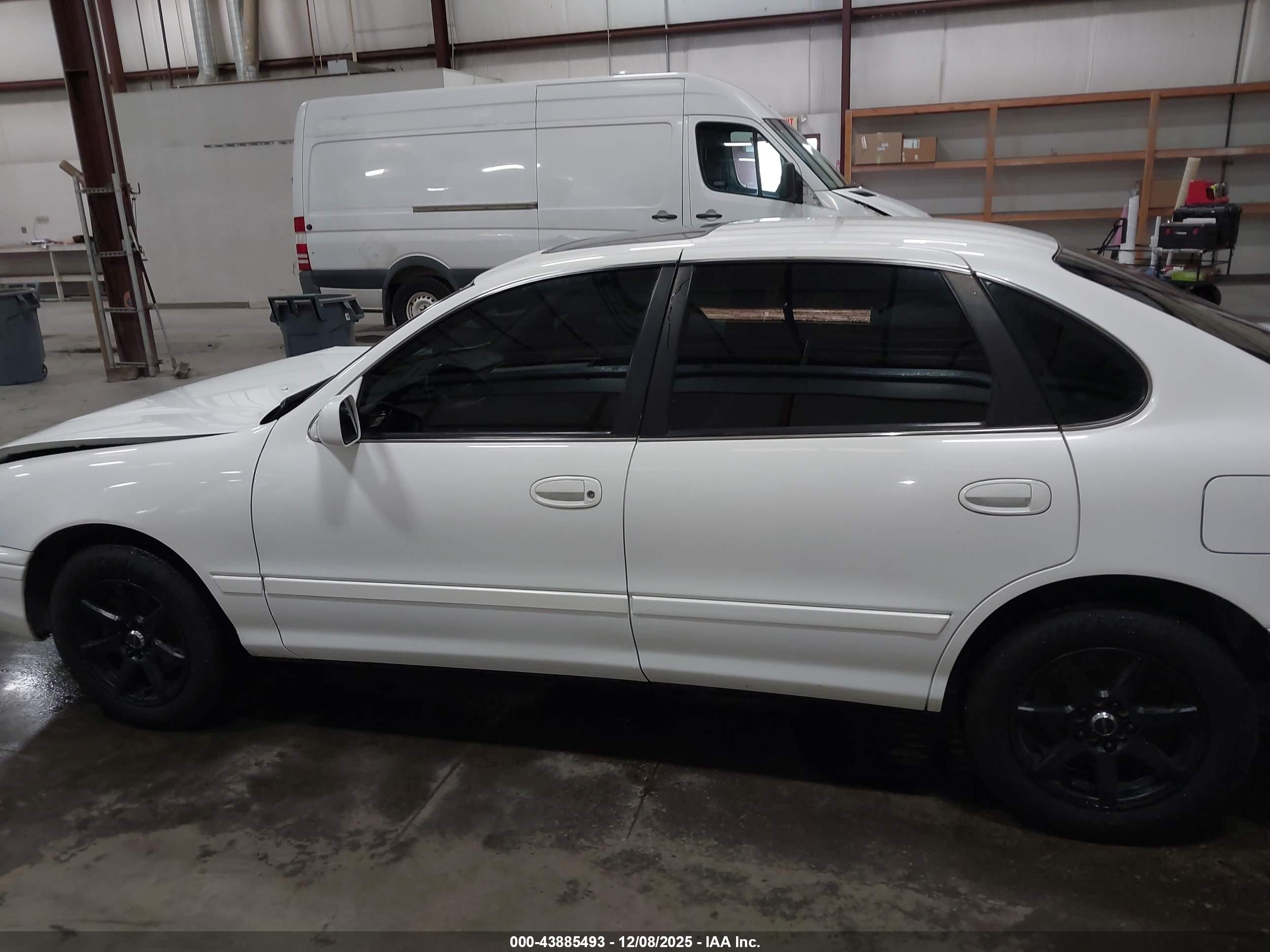 1996 Toyota Avalon Xl/xls White vin: 4T1BF12B2TU100153