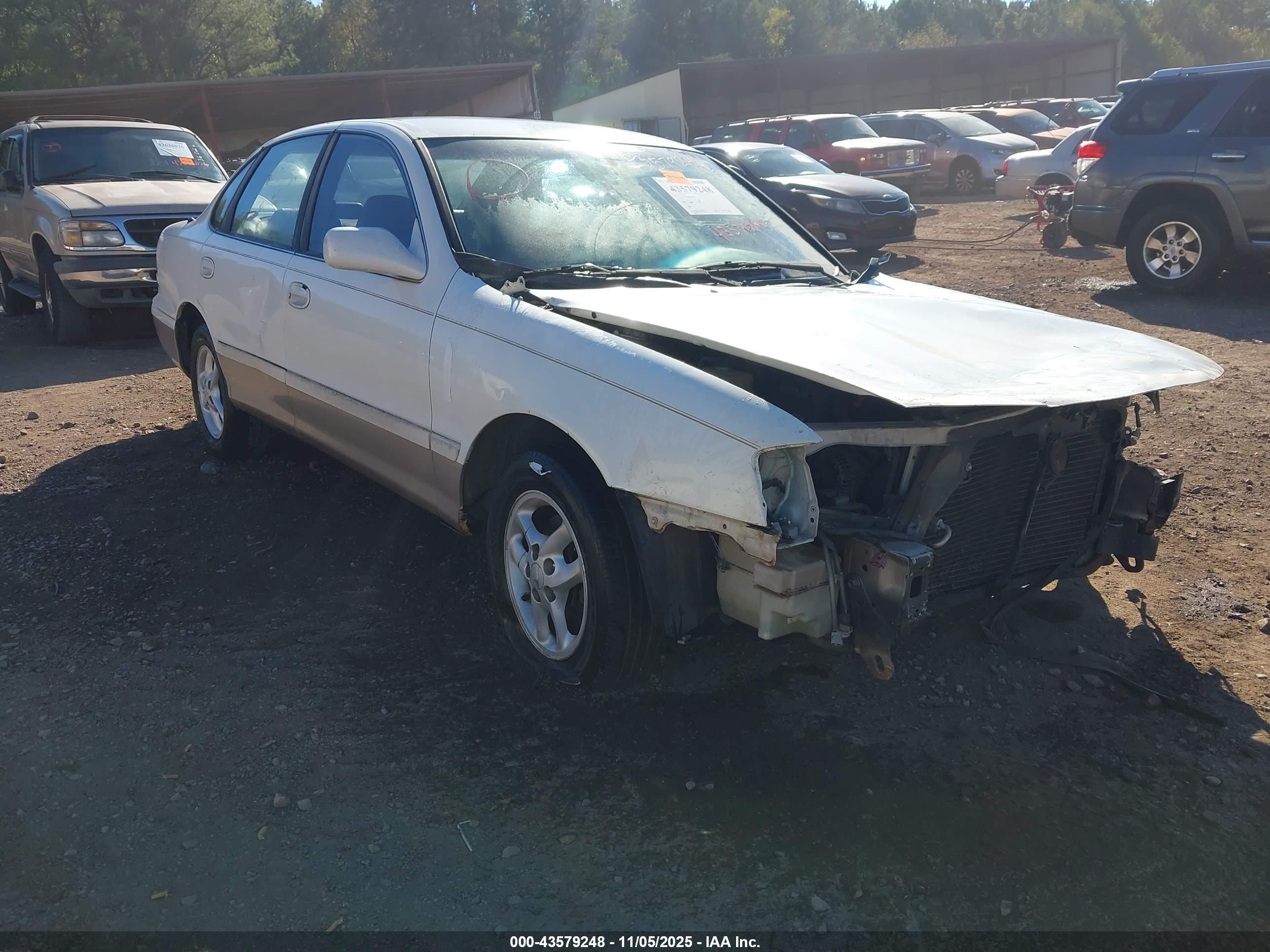 1996 Toyota Avalon Xl/xls Белый vin: 4T1BF12B2TU112688