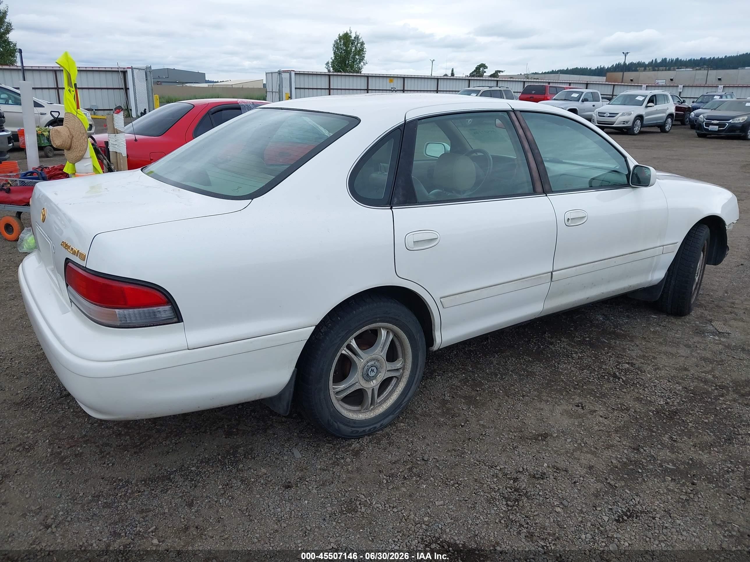 1997 Toyota Avalon Xls White vin: 4T1BF12B2VU180301