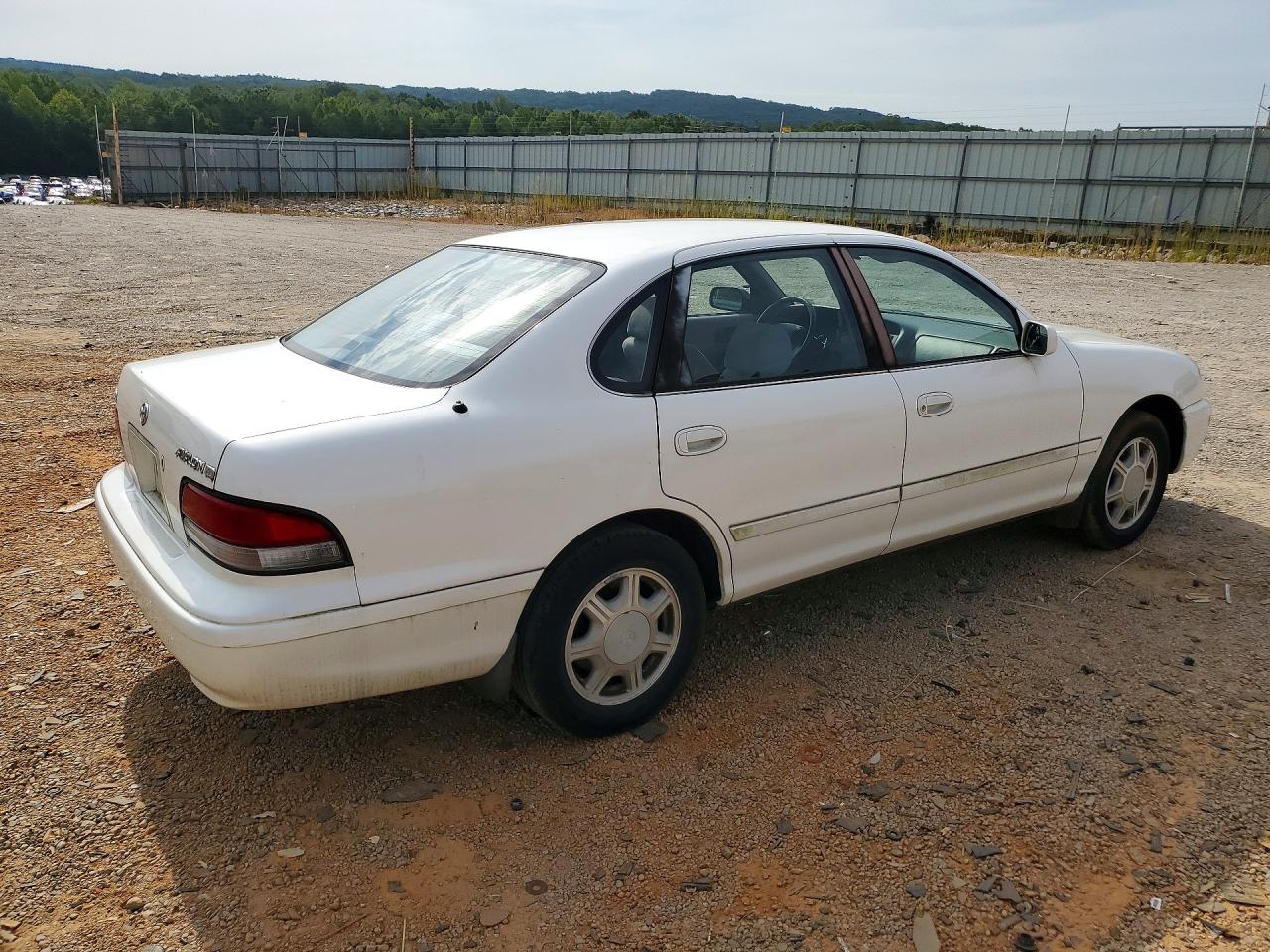 1996 Toyota Avalon Xl White vin: 4T1BF12B3TU125532